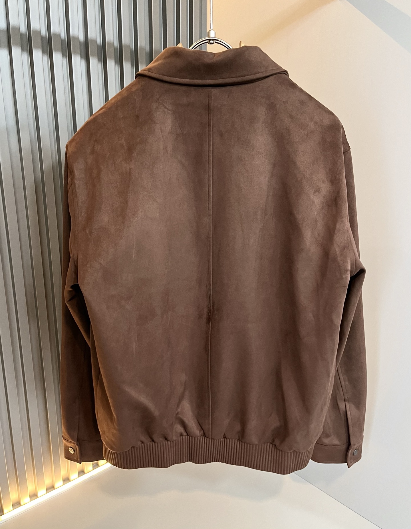 Loro Piana诺悠翩雅 2025秋冬新品男士休闲夹克外套，外贸公司订单！客供仿鹿绒材质，经典的专有