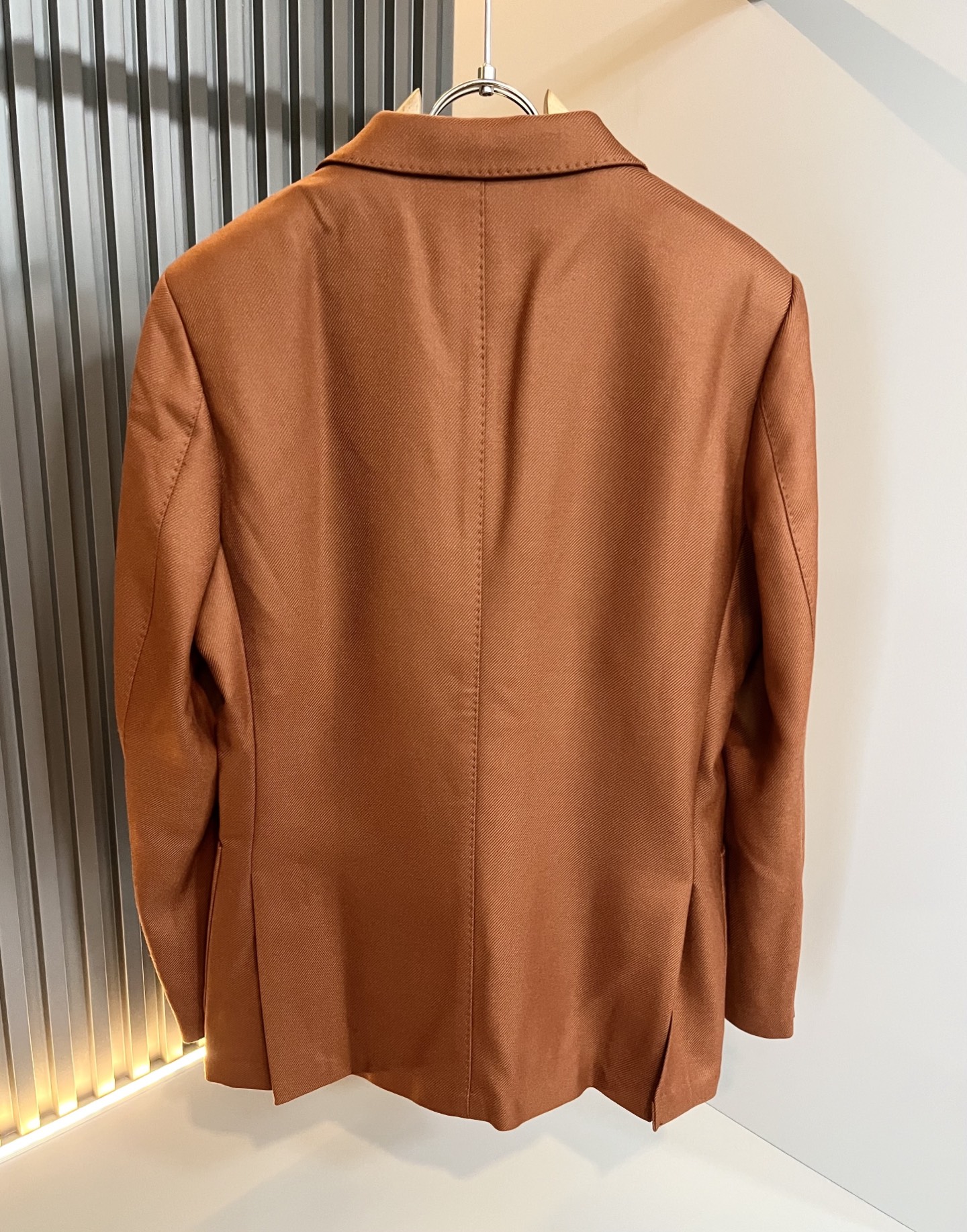 Loro Piana诺悠翩雅 2025秋冬男士西装外套，最新的贸易订单全品相！！网红款！上身舒适透气，不