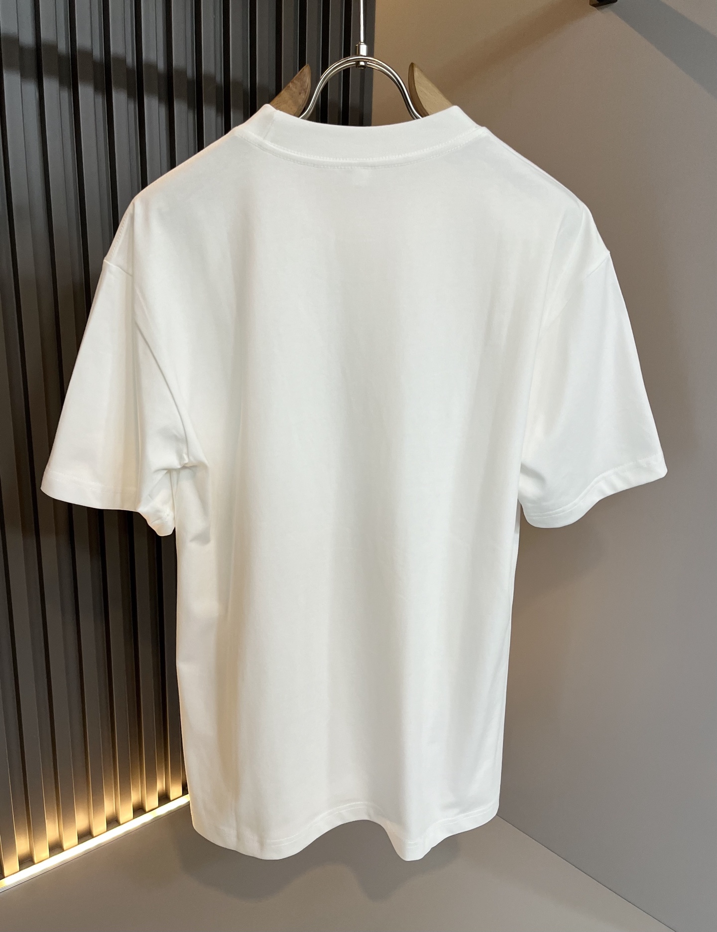 BOSS 2025春夏新款男女同款👫短袖T恤，意大利原厂订单渠道，极具个性高级风，标志logo图案压胶工