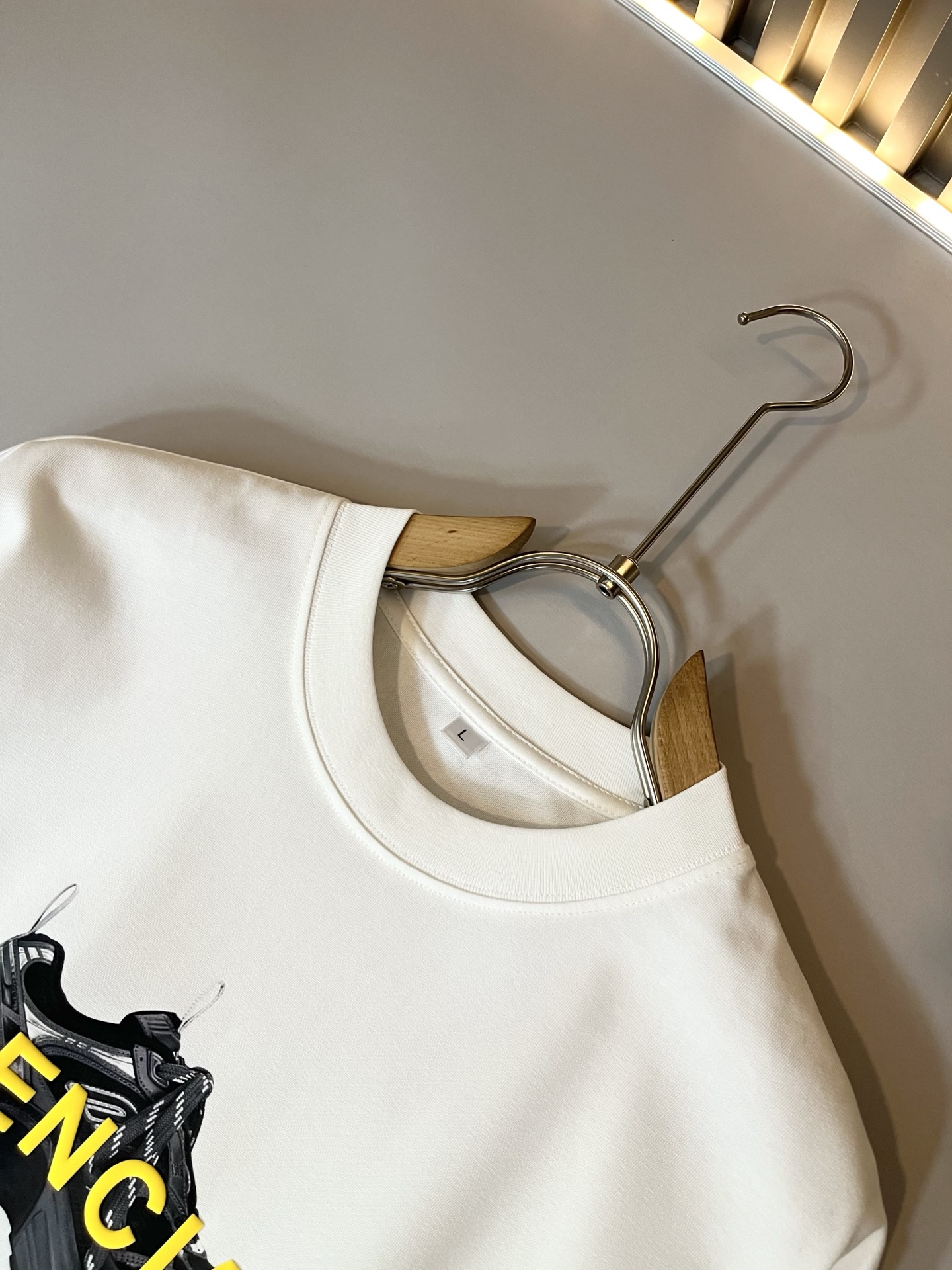 BALENCI*GA巴黎*家 2025春夏新款男女同款👫短袖T恤！走秀图案印花时尚休闲短袖T恤衫！设计l