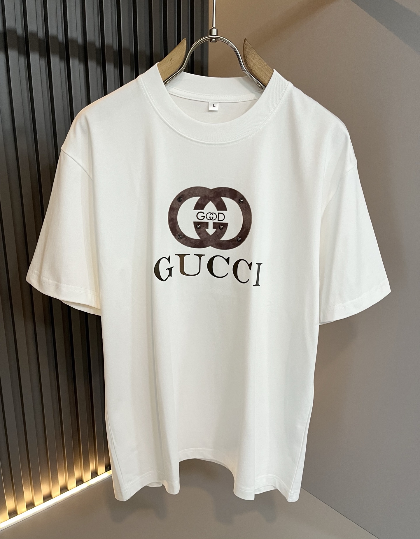 Gucc*古家 2025春夏新款男女同情侣款👫休闲宽松棉质圆领短袖T恤衫！贸易公司渠道稀出，同步官网发售