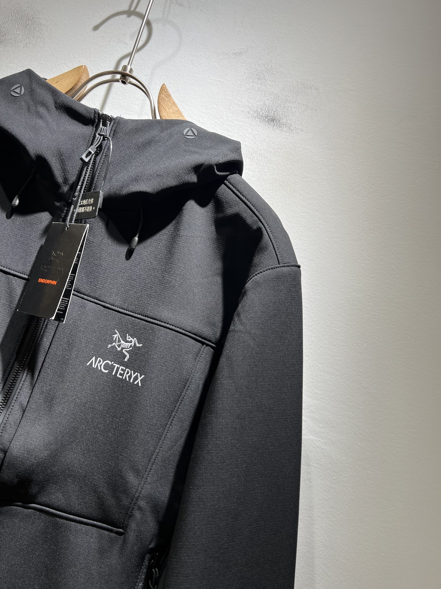 ARCTER*X始*祖鸟 2025秋冬新款男女同款👫夹克外套，户外品牌可能大家第一想到的就是加拿大鹅、始