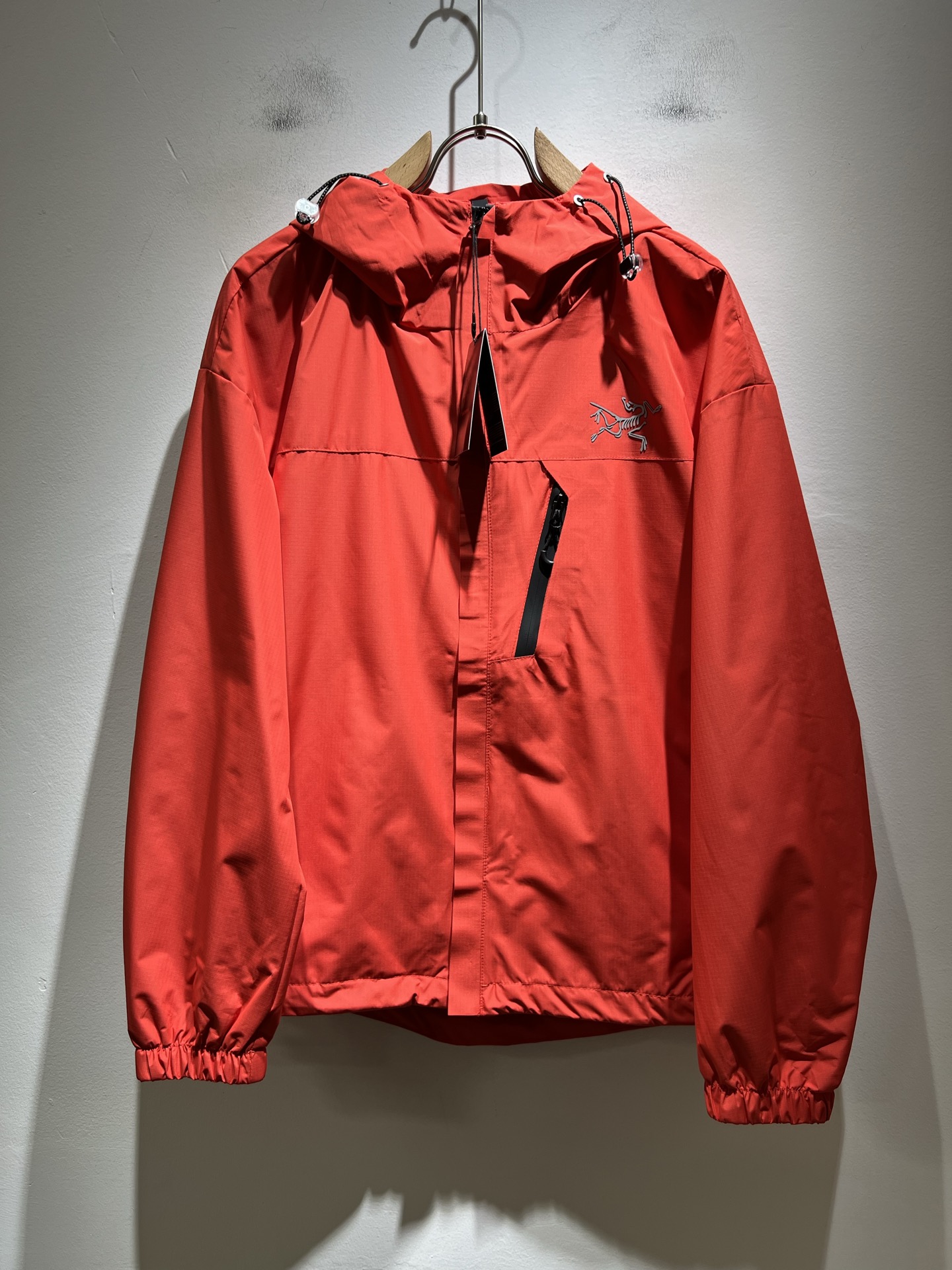جاكيت ARCTERYX 2025 للخريف والشتاء للجنسين - قماش سريع الجفاف
