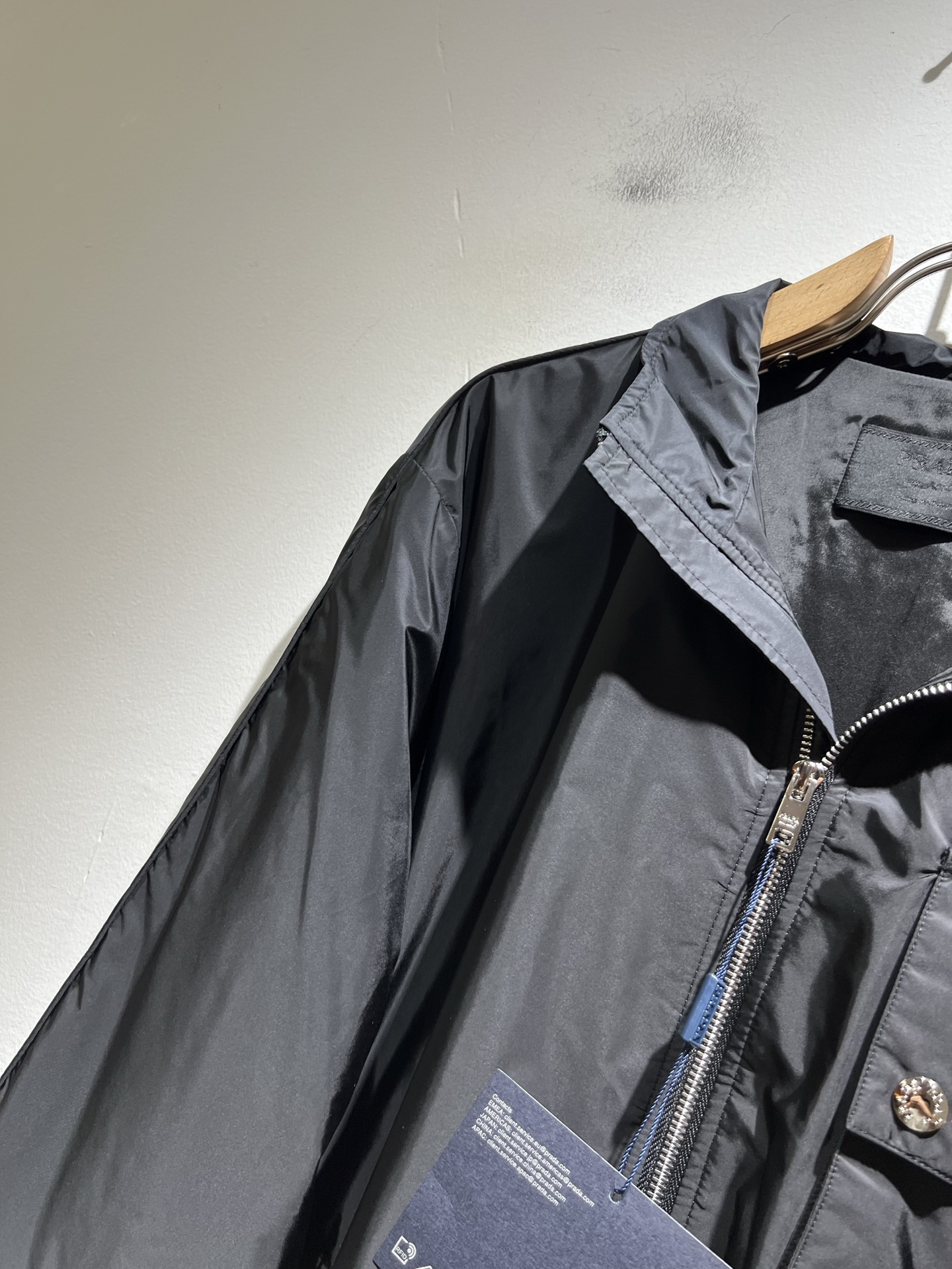 PRAD*A普*达2025秋冬休闲夹克外套，最新时尚休闲拉链夹克，时尚夹克外套!贸易公司渠道稀出，同步官