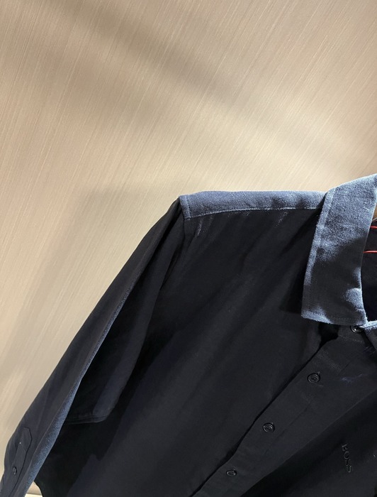 HUGO BOSS осеннезимние новые повседневные мужские костюмы hugo Boss 2025 ... HUGO BOSS осеннезимние новые повседневные мужские костюмы hugo Boss 2025 ...