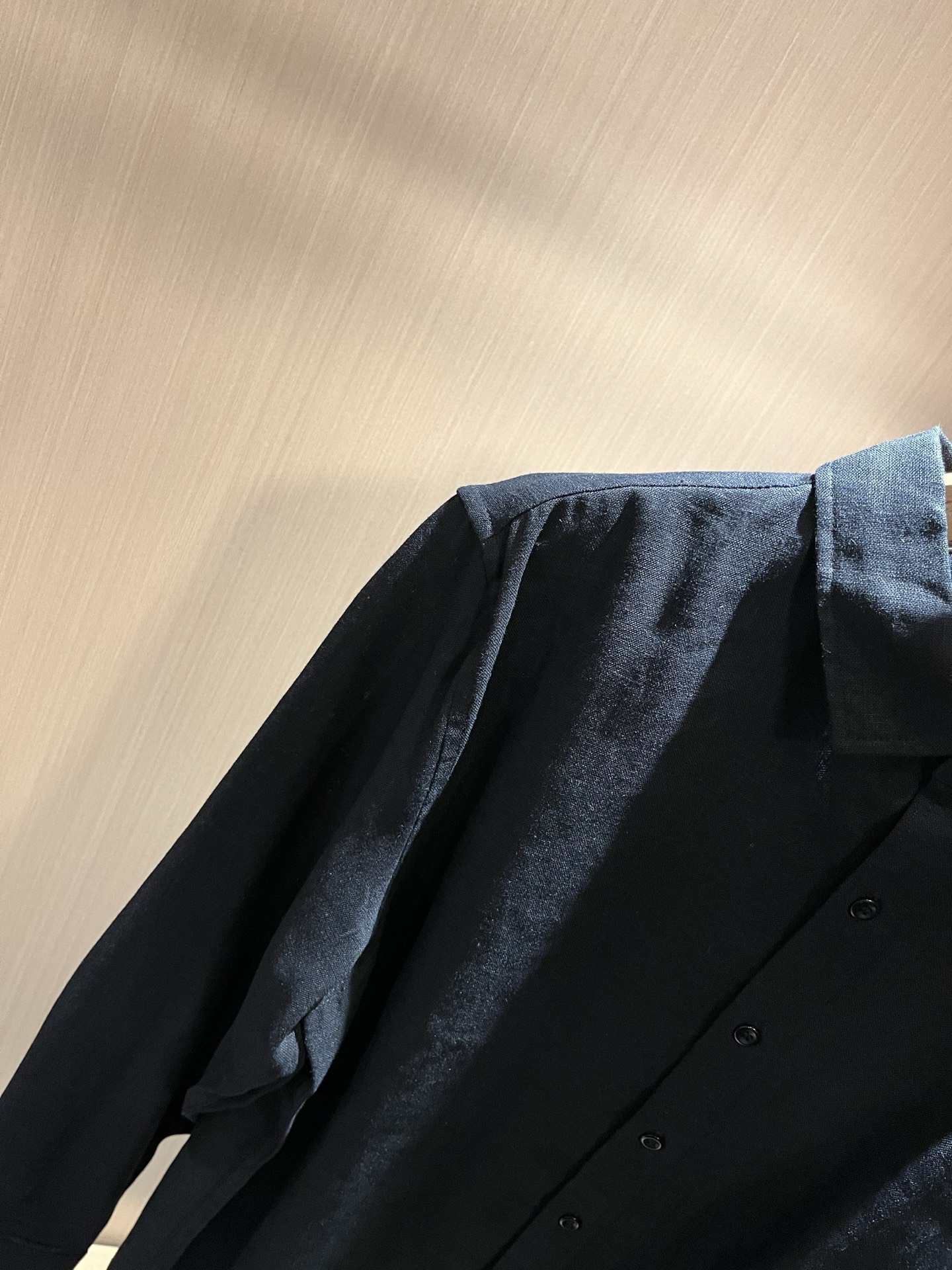 Loro Piana诺悠翩雅 2025秋冬男士套装，最新的贸易订单全品相！！网红款！上身舒适透气，不僵硬