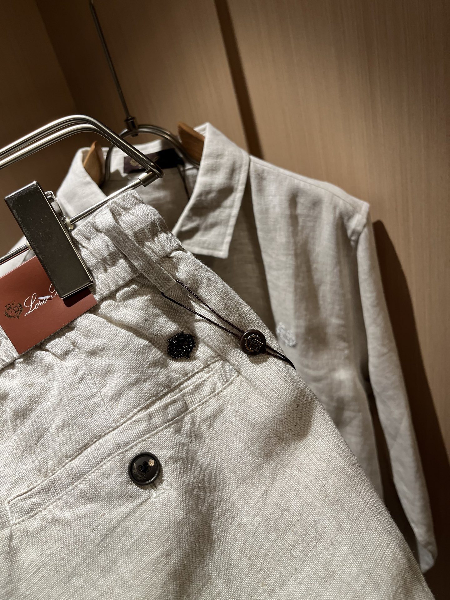 Loro Piana诺悠翩雅 2025秋冬男士套装，最新的贸易订单全品相！！网红款！上身舒适透气，不僵硬