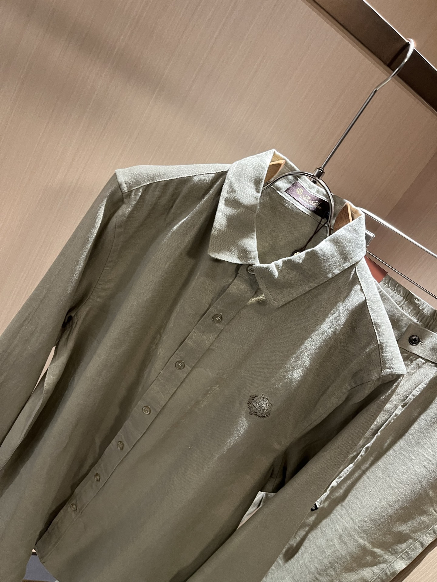 Loro Piana诺悠翩雅 2025秋冬男士套装，最新的贸易订单全品相！！网红款！上身舒适透气，不僵硬