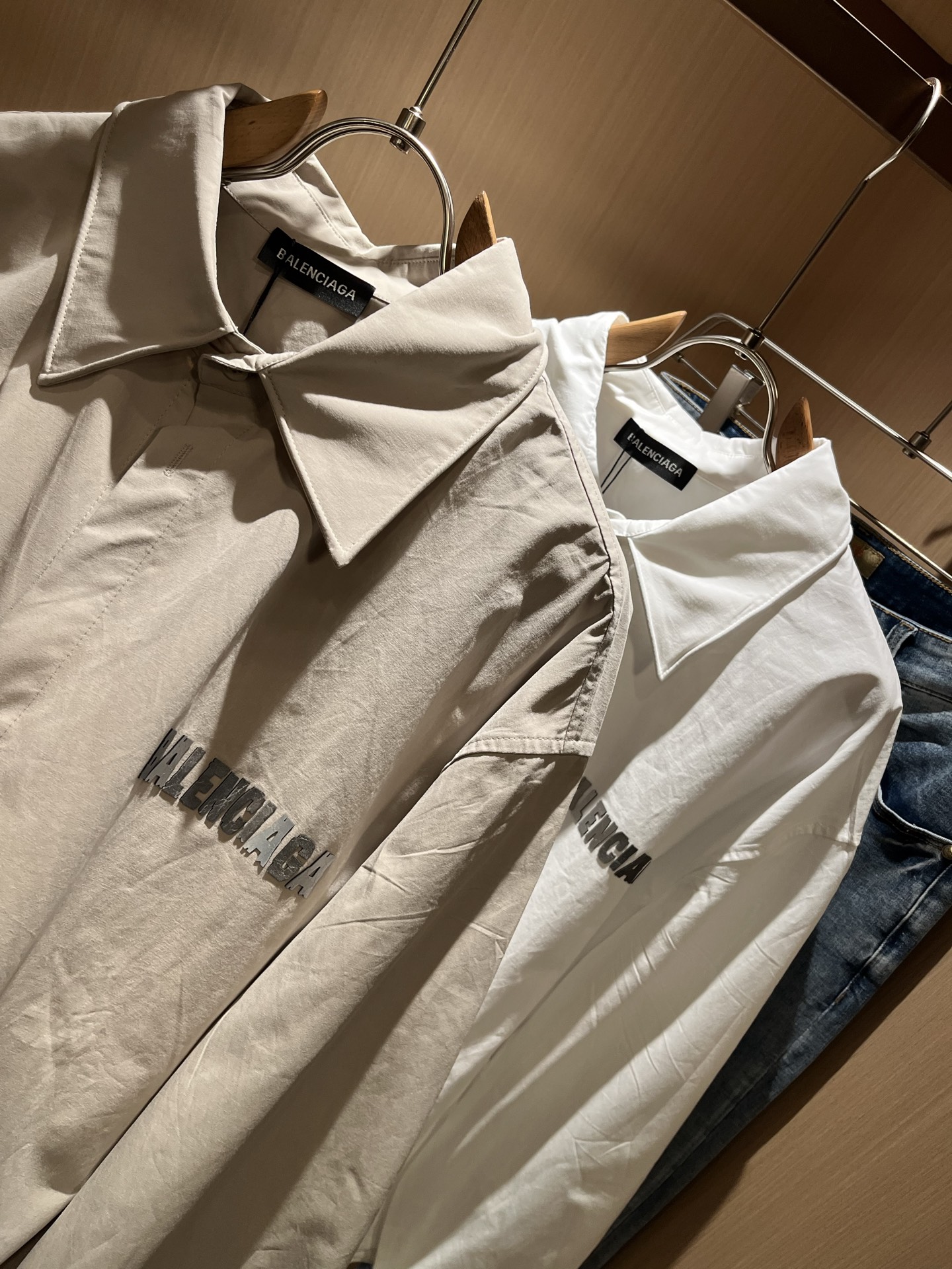 BALENCI*GA巴黎*家 2025秋季新款男女同款👫衬衣，走秀图案印花时尚休闲衬衣，标志logo图案