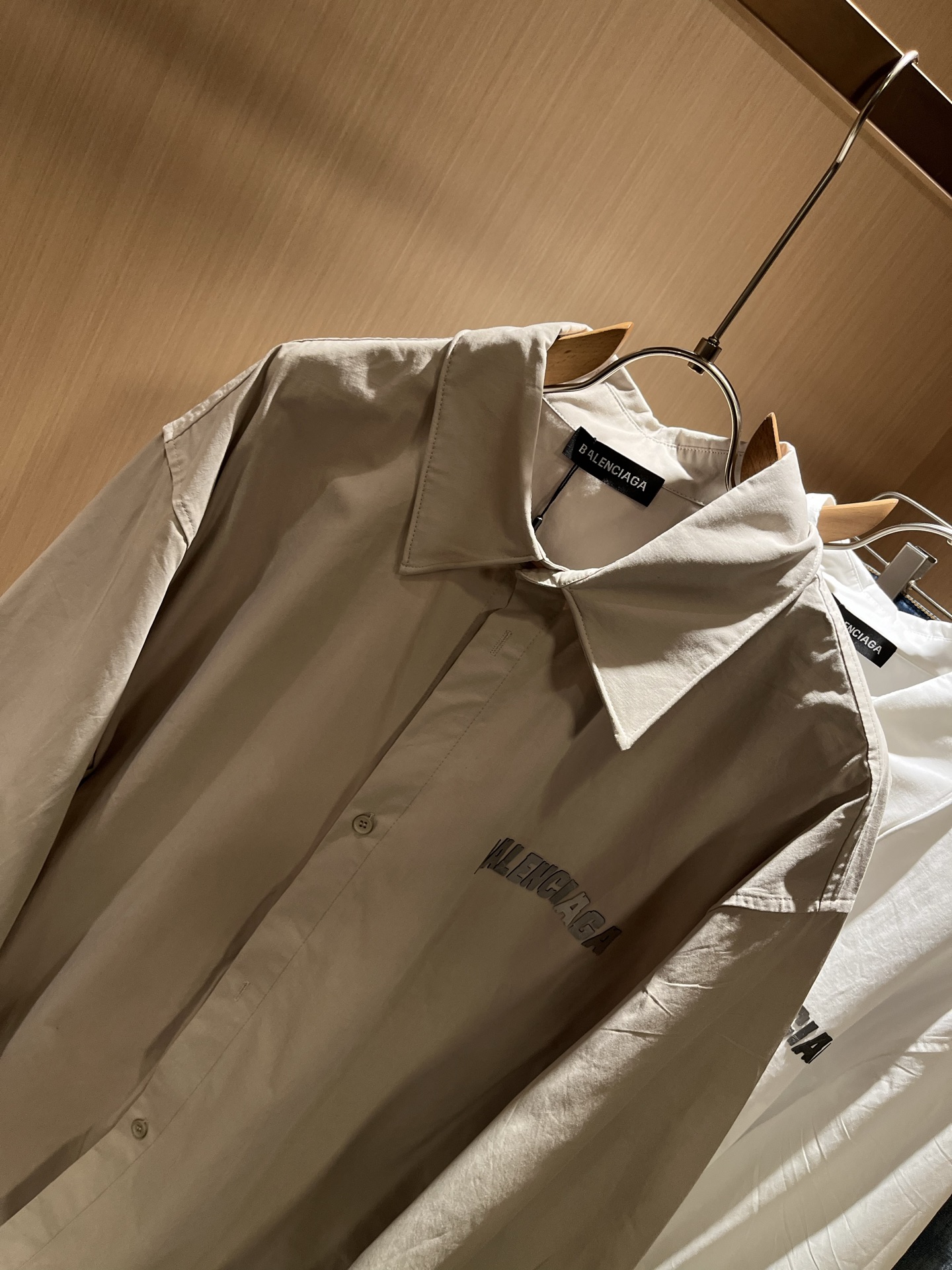 BALENCI*GA巴黎*家 2025秋季新款男女同款👫衬衣，走秀图案印花时尚休闲衬衣，标志logo图案