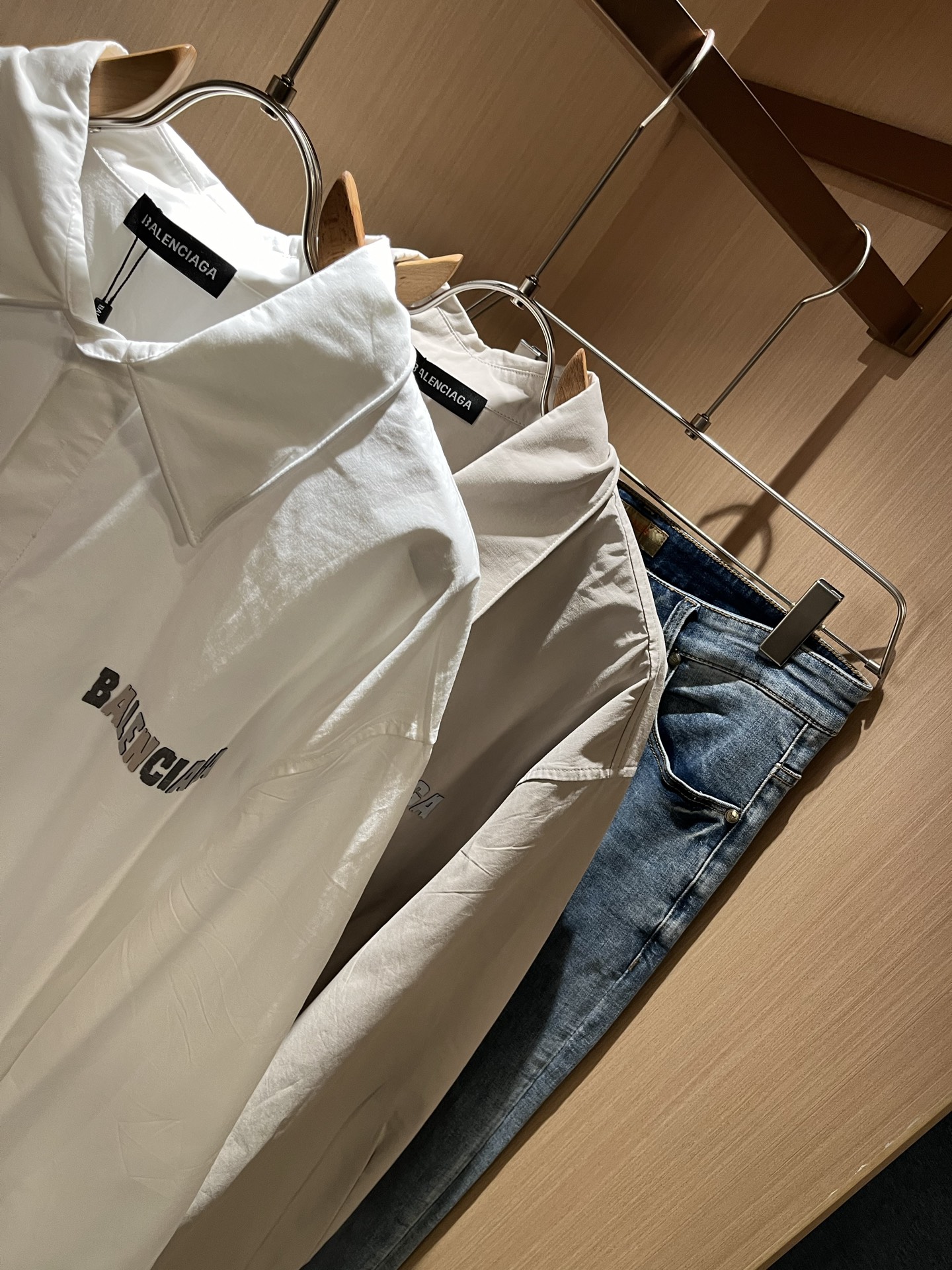 BALENCI*GA巴黎*家 2025秋季新款男女同款👫衬衣，走秀图案印花时尚休闲衬衣，标志logo图案