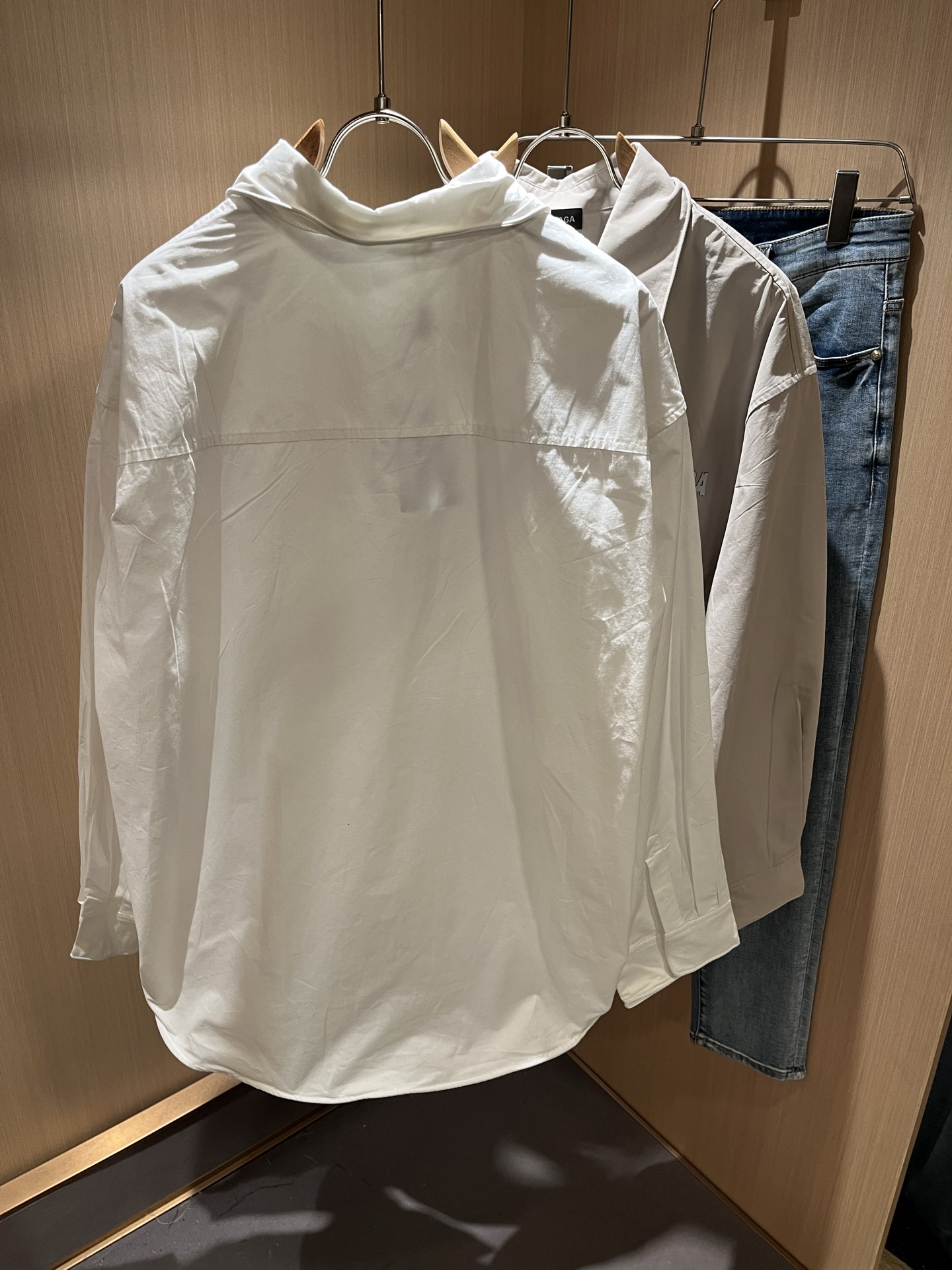 BALENCI*GA巴黎*家 2025秋季新款男女同款👫衬衣，走秀图案印花时尚休闲衬衣，标志logo图案