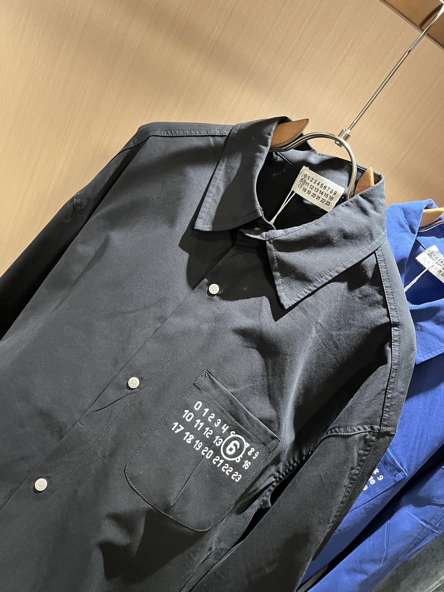 马吉拉 maison margiel 2025秋冬新款男女同款👫休闲夹克外套，专柜同步发售！定制专属面料