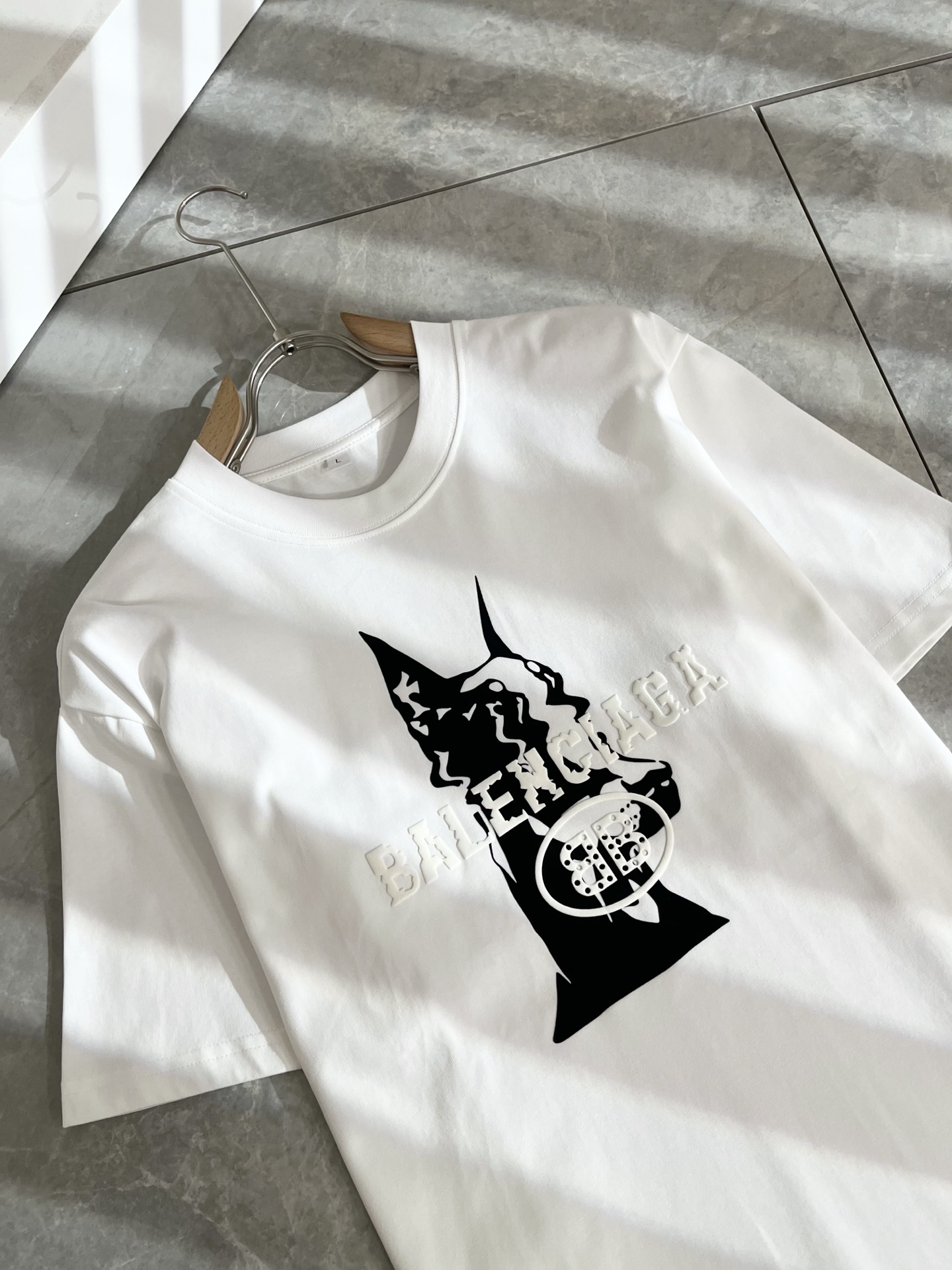 BALENCI*GA巴黎*家 2025春夏新款男女同款👫短袖T恤！走秀图案印花时尚休闲短袖T恤衫！设计l