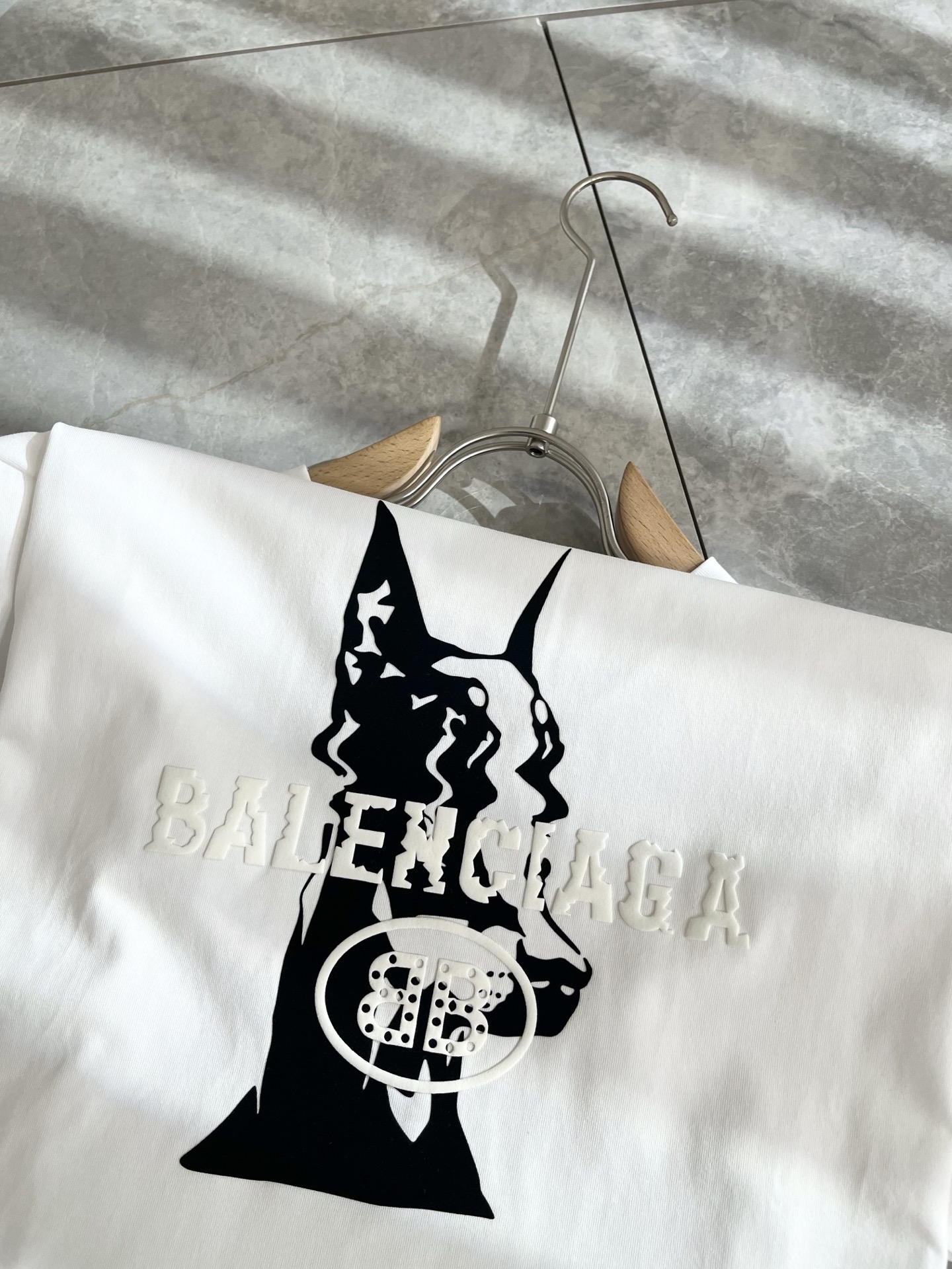 BALENCI*GA巴黎*家 2025春夏新款男女同款👫短袖T恤！走秀图案印花时尚休闲短袖T恤衫！设计l