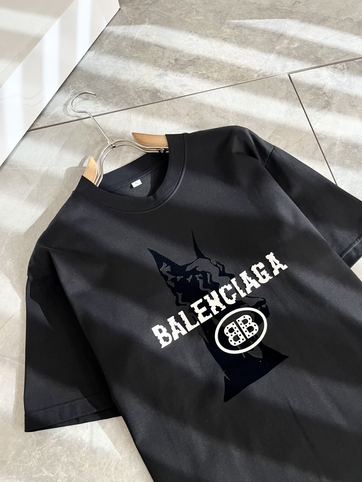 BALENCI*GA巴黎*家 2025春夏新款男女同款👫短袖T恤！走秀图案印花时尚休闲短袖T恤衫！设计l