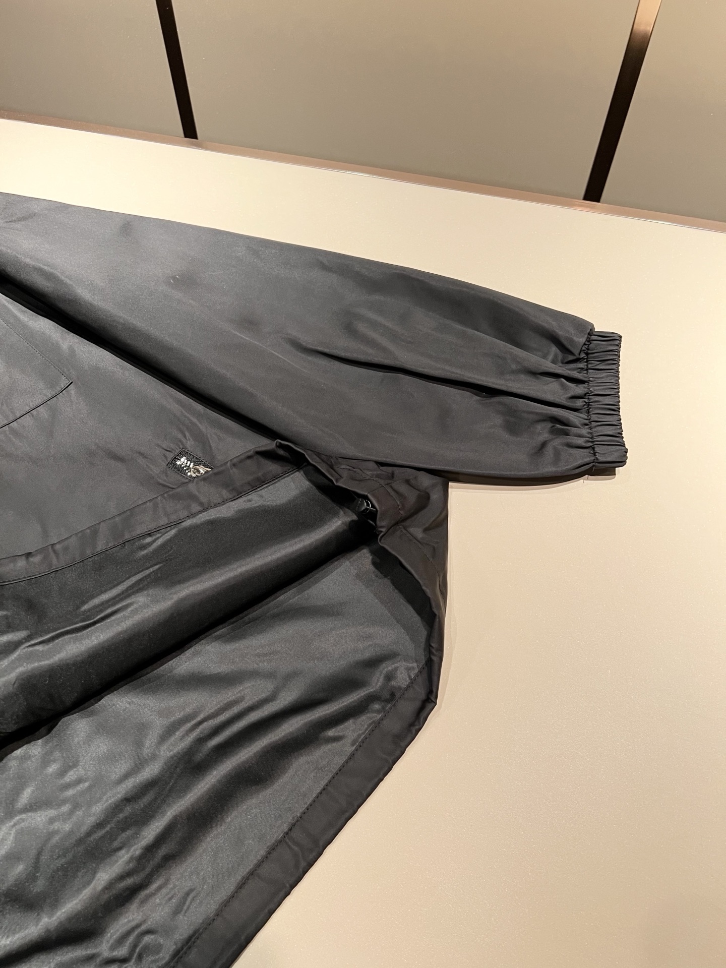 PRAD*A普*达2025秋冬休闲夹克外套，最新时尚休闲拉链夹克，时尚夹克外套!贸易公司渠道稀出，同步官