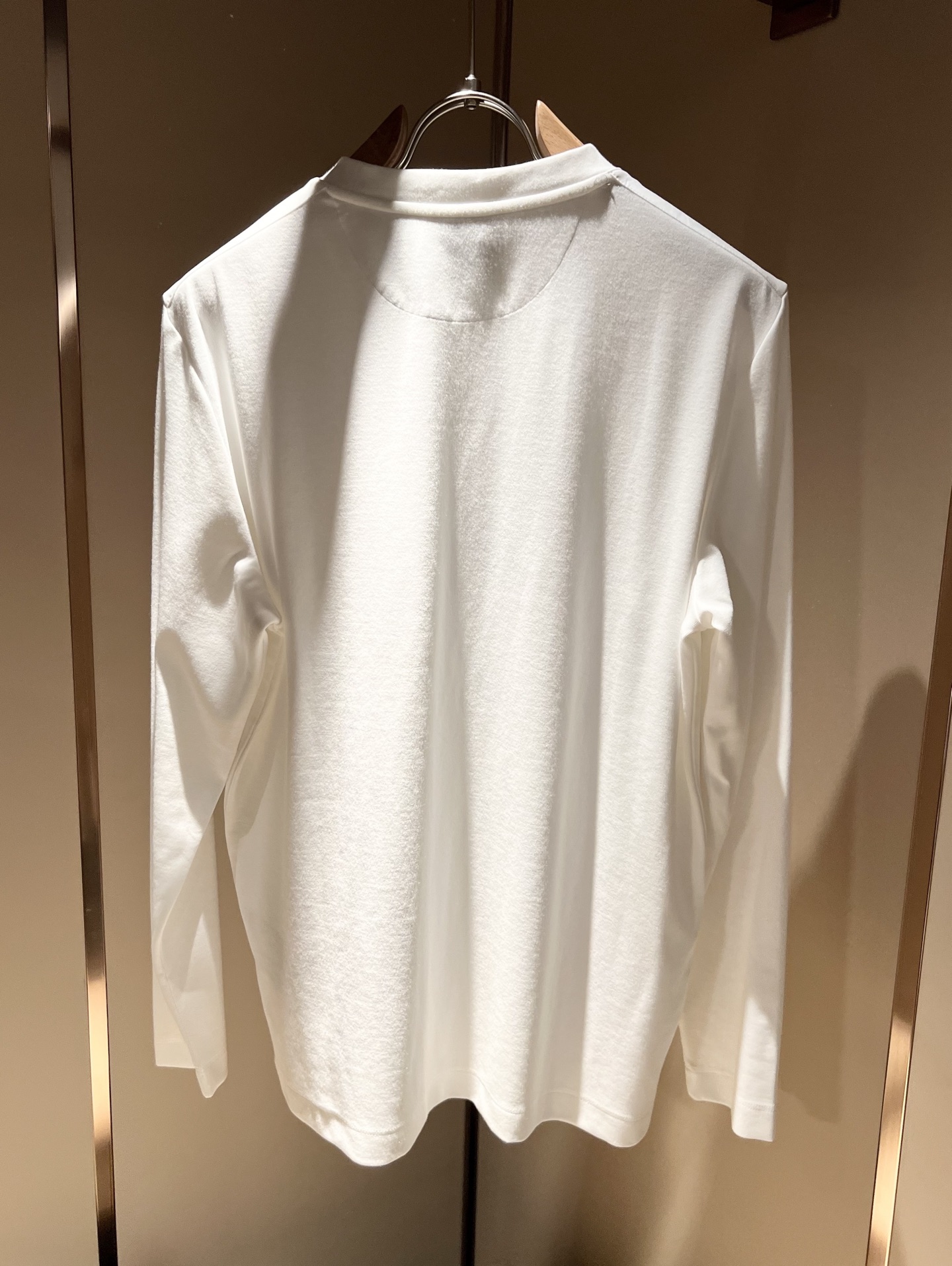 PRAD*A普*达2025秋冬新款男士长袖打底衫，最新款全网独家首上！！~既经典有时尚百搭，谁不爱啊，将