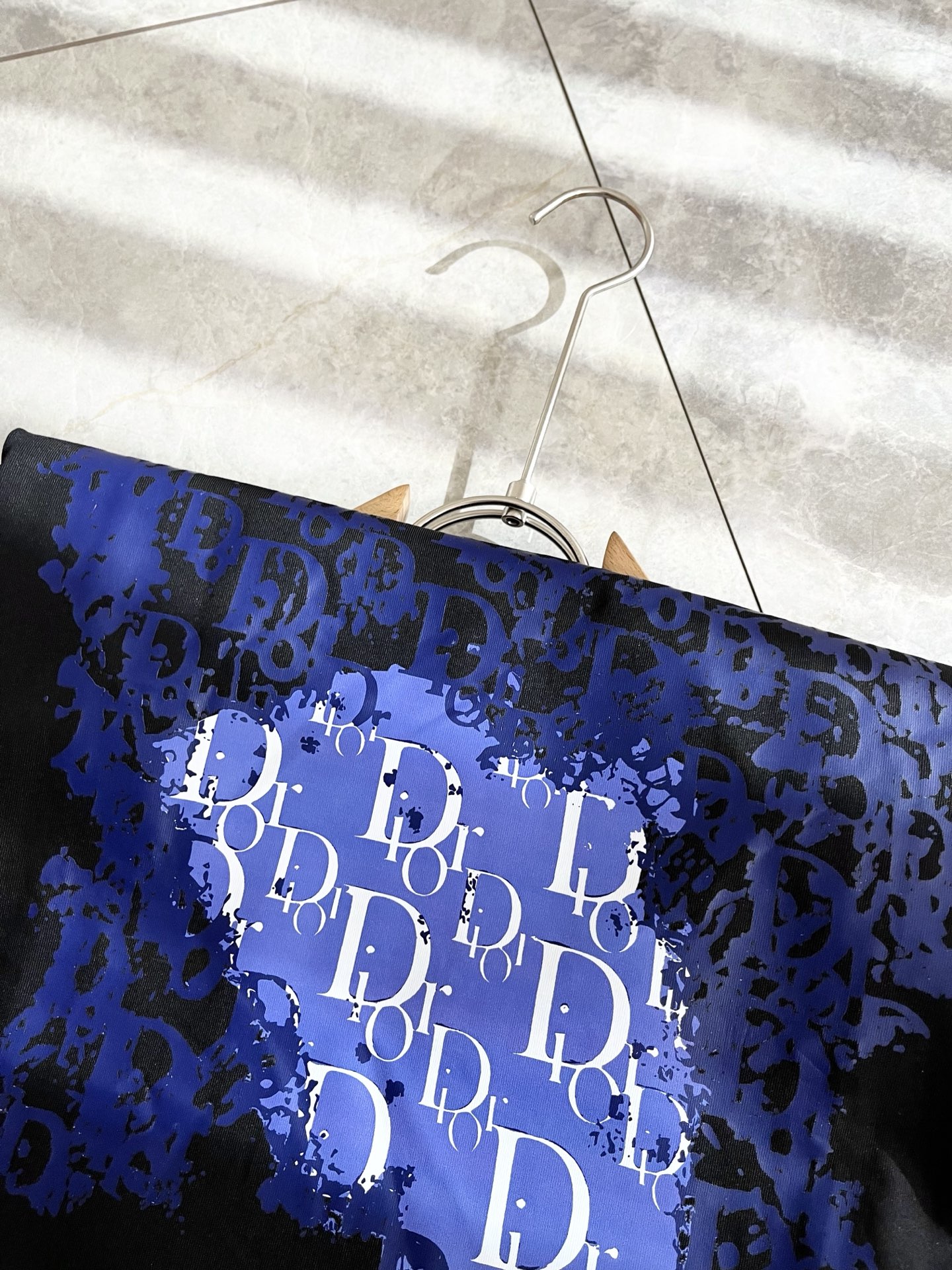 Dio*迪家 2025春夏新款男女同款👫短袖T恤，专柜同步发售！定制专属260克纯棉面料，定制原版工艺螺