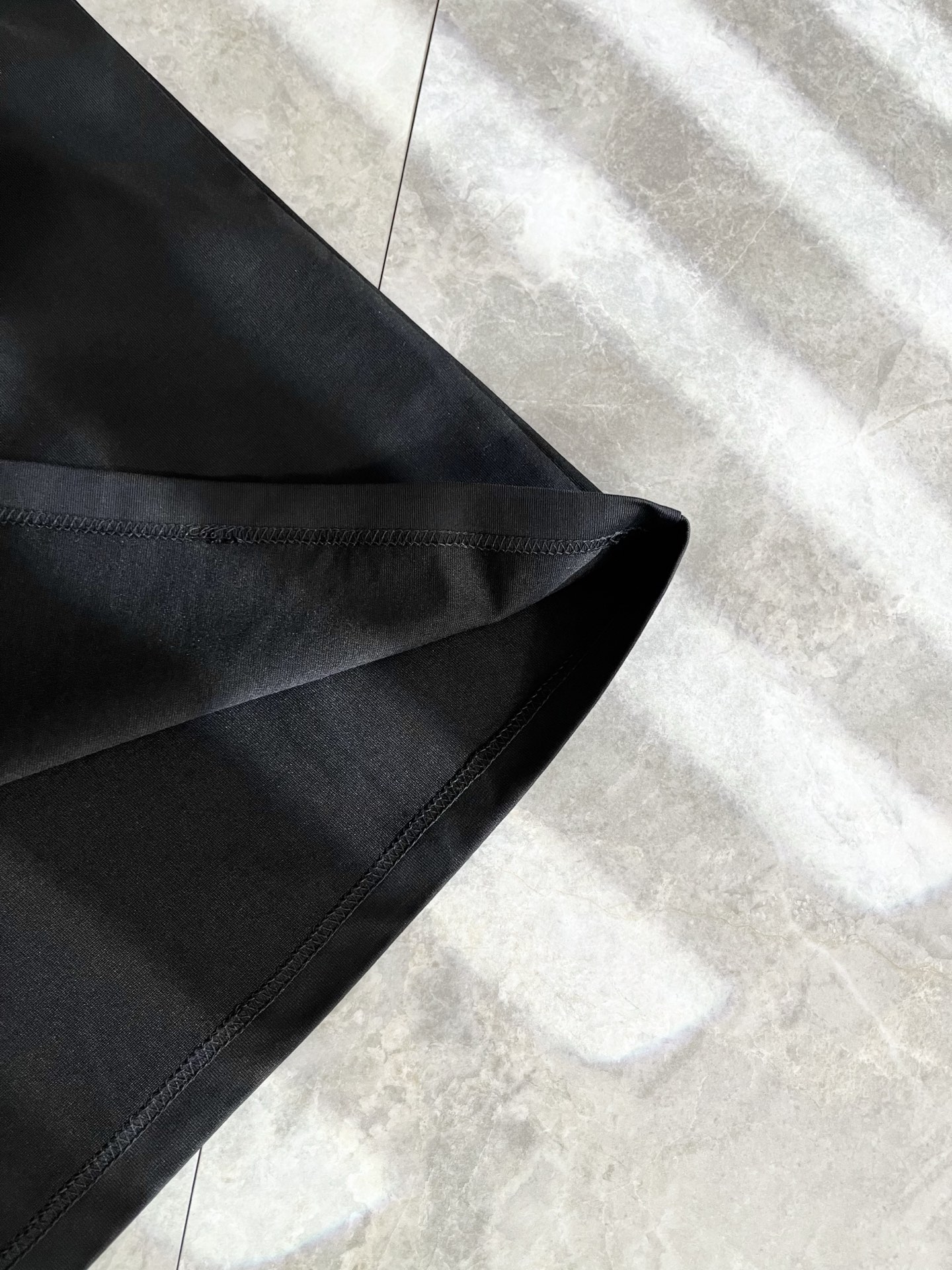 Dio*迪家 2025春夏新款男女同款👫短袖T恤，专柜同步发售！定制专属260克纯棉面料，定制原版工艺螺