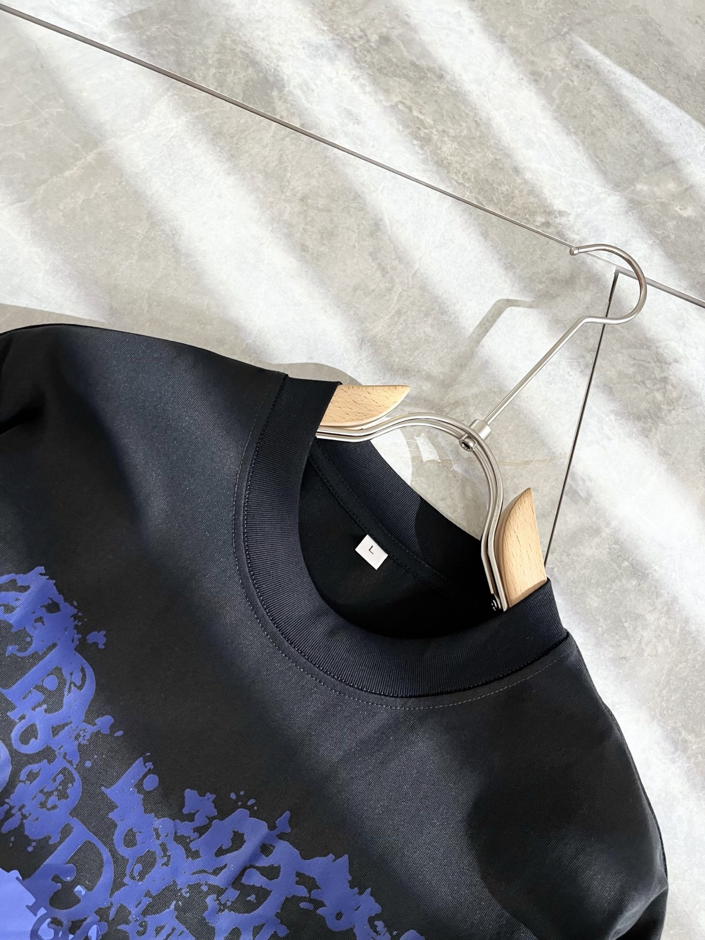 Dio*迪家 2025春夏新款男女同款👫短袖T恤，专柜同步发售！定制专属260克纯棉面料，定制原版工艺螺