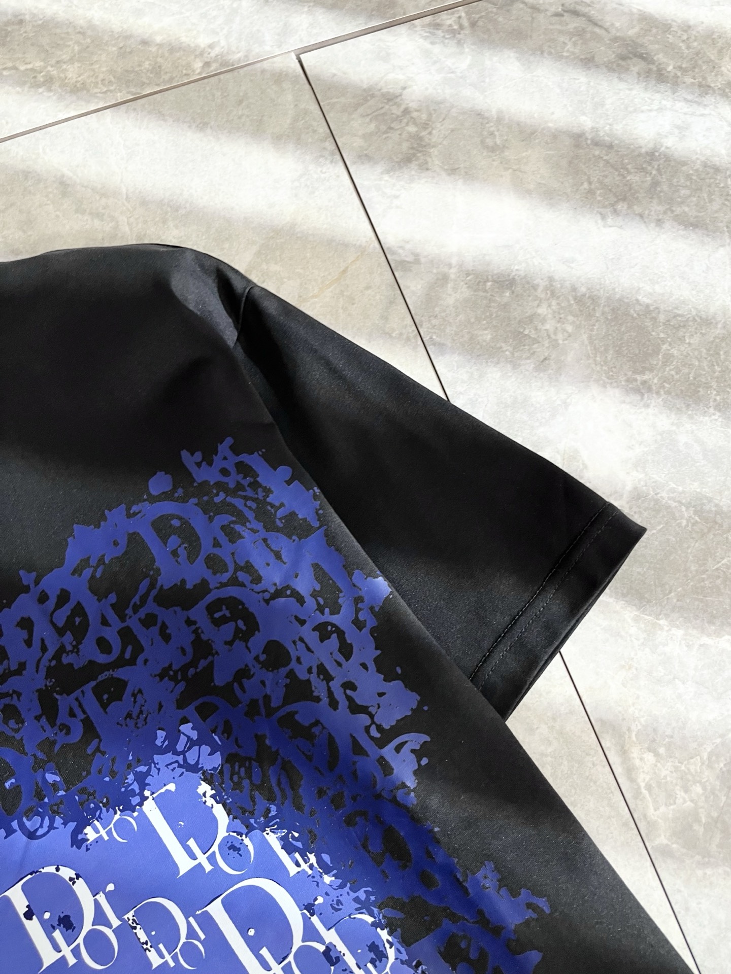 Dio*迪家 2025春夏新款男女同款👫短袖T恤，专柜同步发售！定制专属260克纯棉面料，定制原版工艺螺