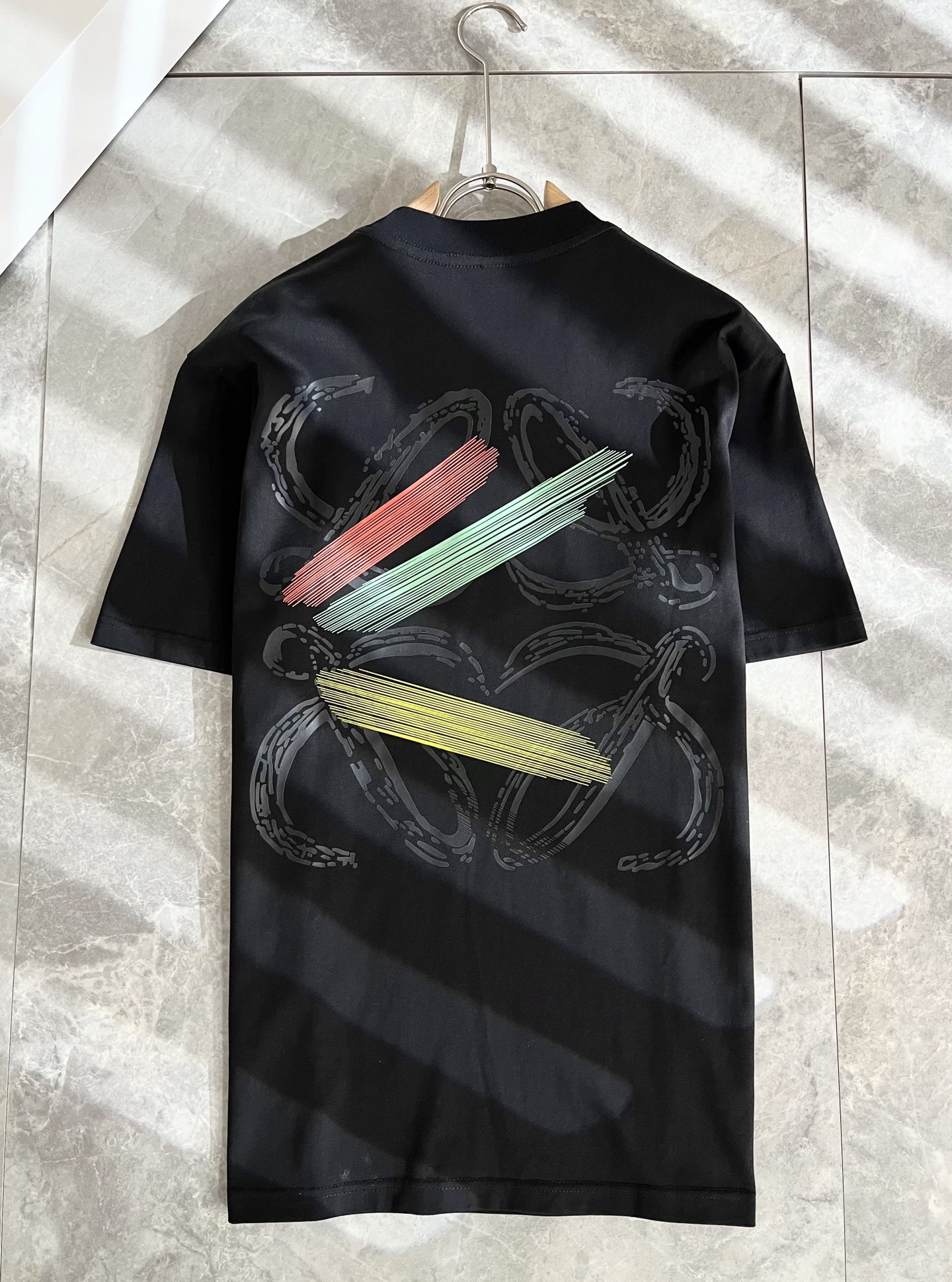 LOE*WE罗*威 2025春夏新款男女同款👫短袖T恤，意大利原厂订单渠道，极具个性高级风，标志logo