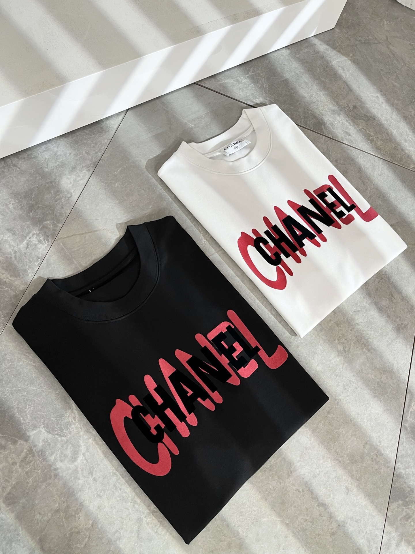 CELIN*瑟琳 2025春夏新款时尚休闲圆领短袖T恤，经典男女同款情侣👫短袖T恤衫！贸易公司渠道稀出，