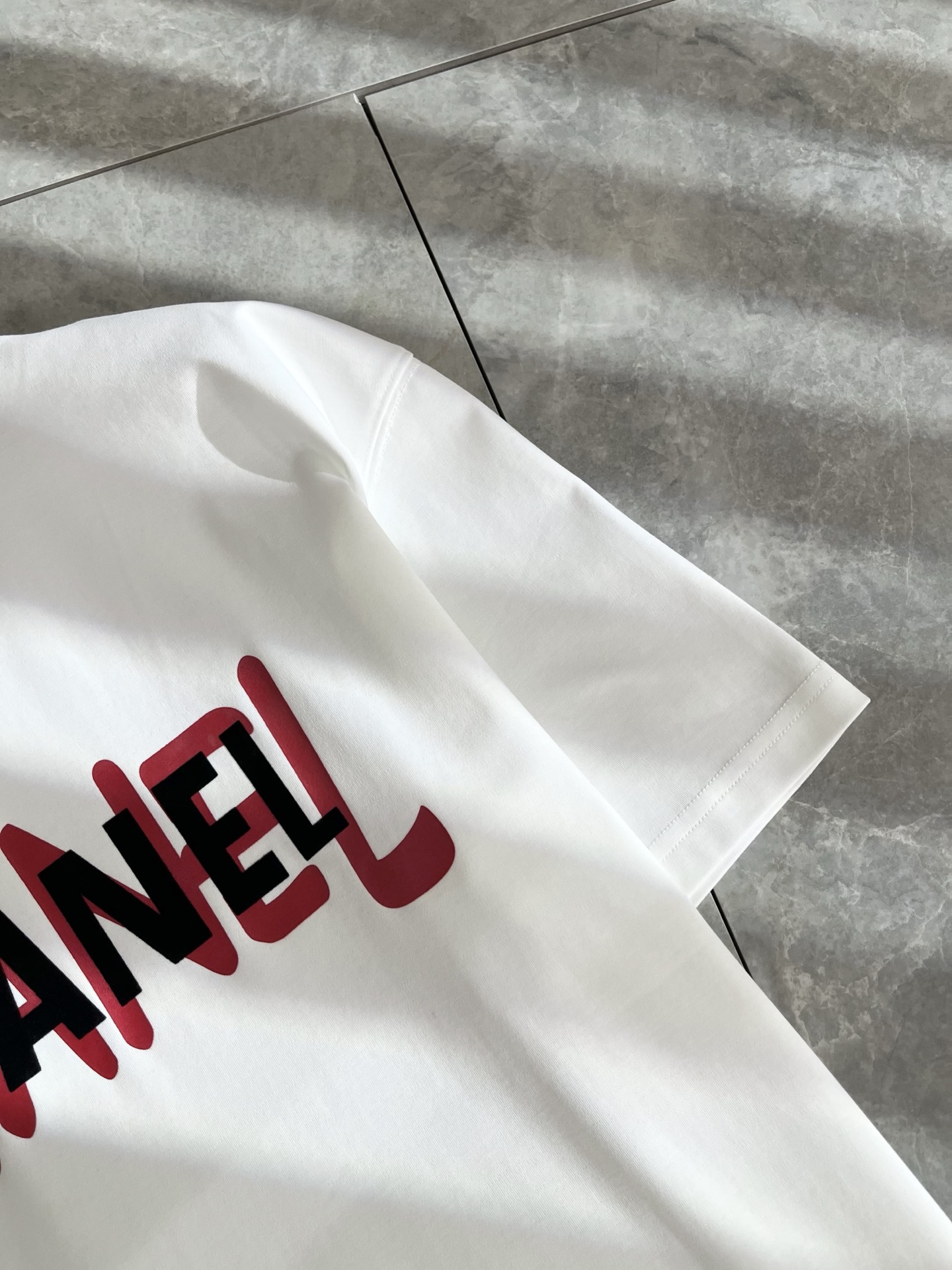 CELIN*瑟琳 2025春夏新款时尚休闲圆领短袖T恤，经典男女同款情侣👫短袖T恤衫！贸易公司渠道稀出，