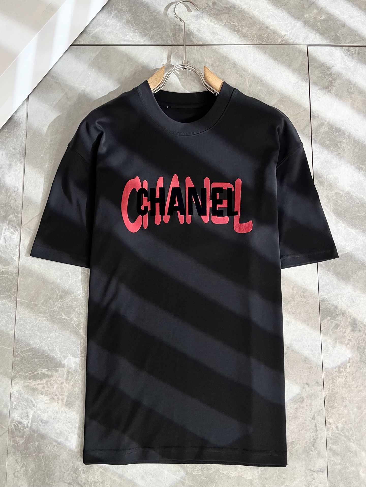 CELIN*瑟琳 2025春夏新款时尚休闲圆领短袖T恤，经典男女同款情侣👫短袖T恤衫！贸易公司渠道稀出，