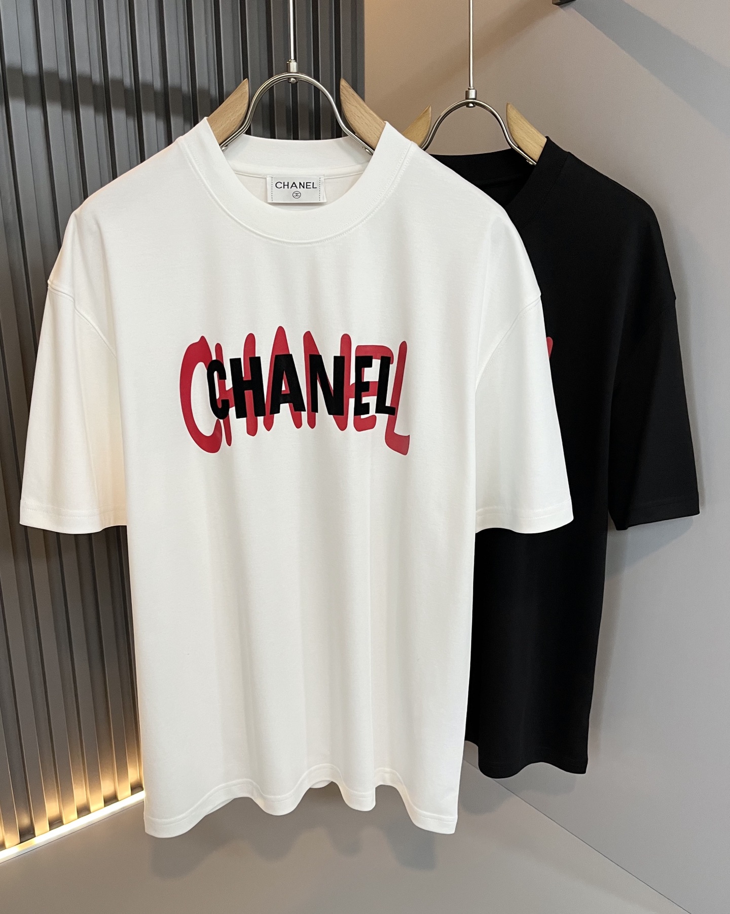 CELIN*瑟琳 2025春夏新款时尚休闲圆领短袖T恤，经典男女同款情侣👫短袖T恤衫！贸易公司渠道稀出，