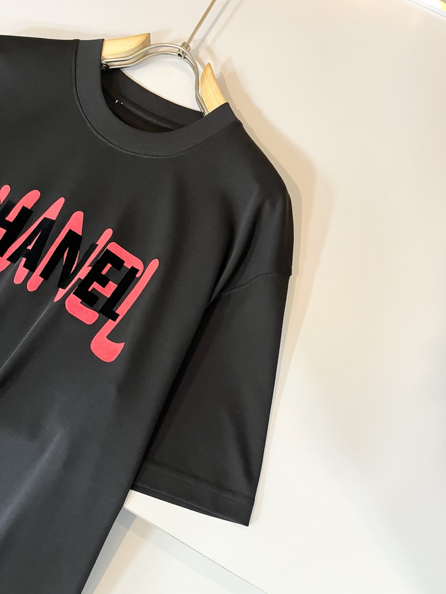 CELIN*瑟琳 2025春夏新款时尚休闲圆领短袖T恤，经典男女同款情侣👫短袖T恤衫！贸易公司渠道稀出，