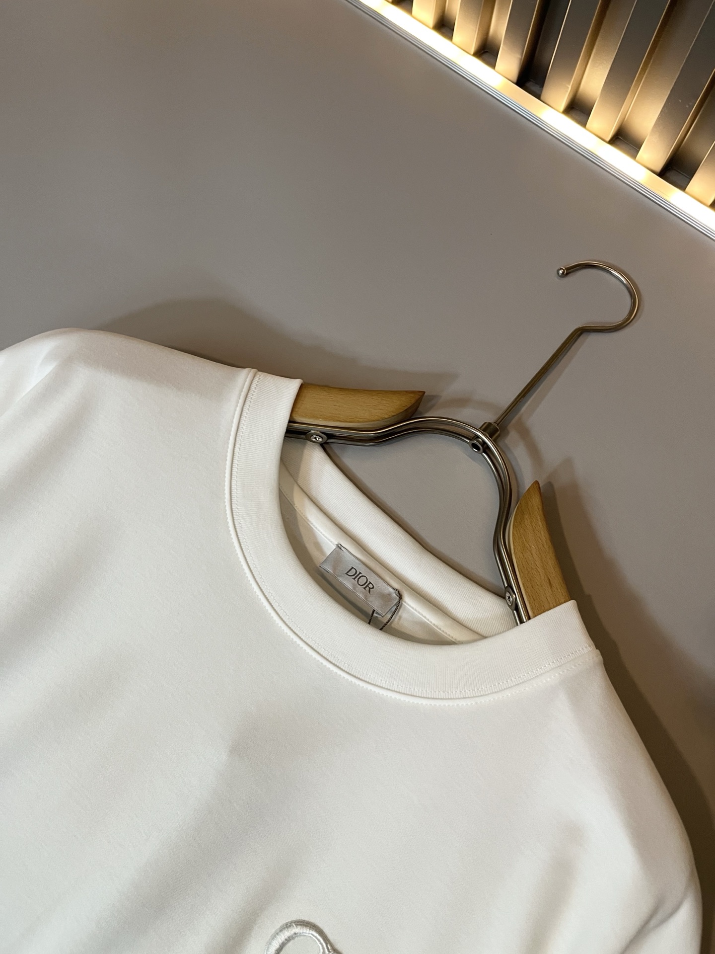 Dio*迪家 2025春夏新款男女同款👫短袖T恤，专柜同步发售！定制专属260克纯棉面料，定制原版工艺螺