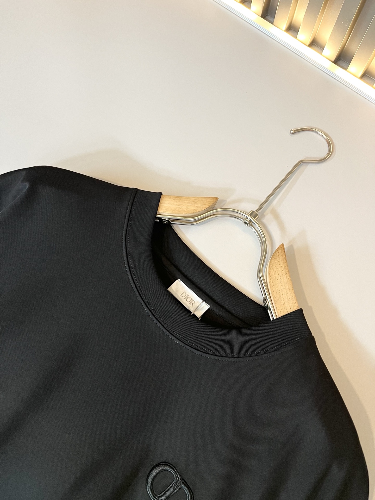 Dio*迪家 2025春夏新款男女同款👫短袖T恤，专柜同步发售！定制专属260克纯棉面料，定制原版工艺螺