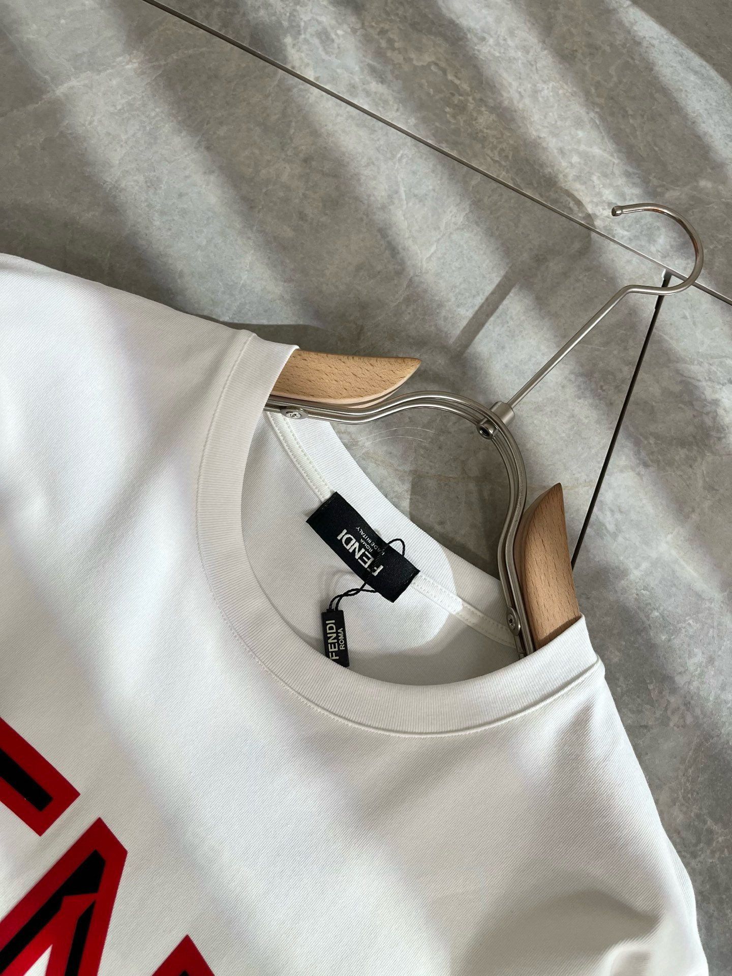 FEN*I 芬*迪2025春夏新款FD家族FF男女同款👫短袖T恤，男女同款👫百搭极简短袖。意大利原厂订单