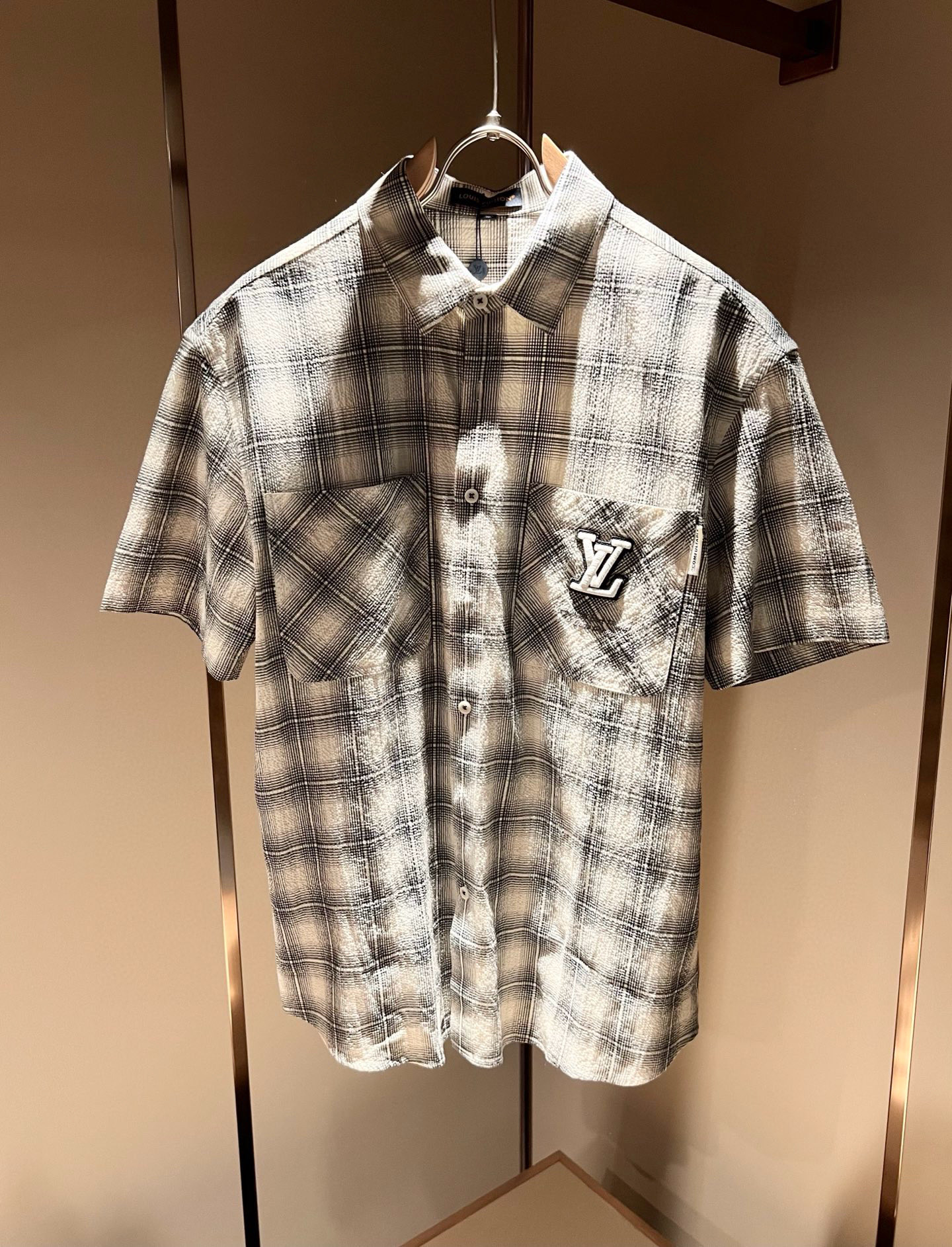 Louis Vuit*on 路易*登 2025春夏新款轻奢男女同款👫短袖帆布棉衬衣款，路易家族的新高端，