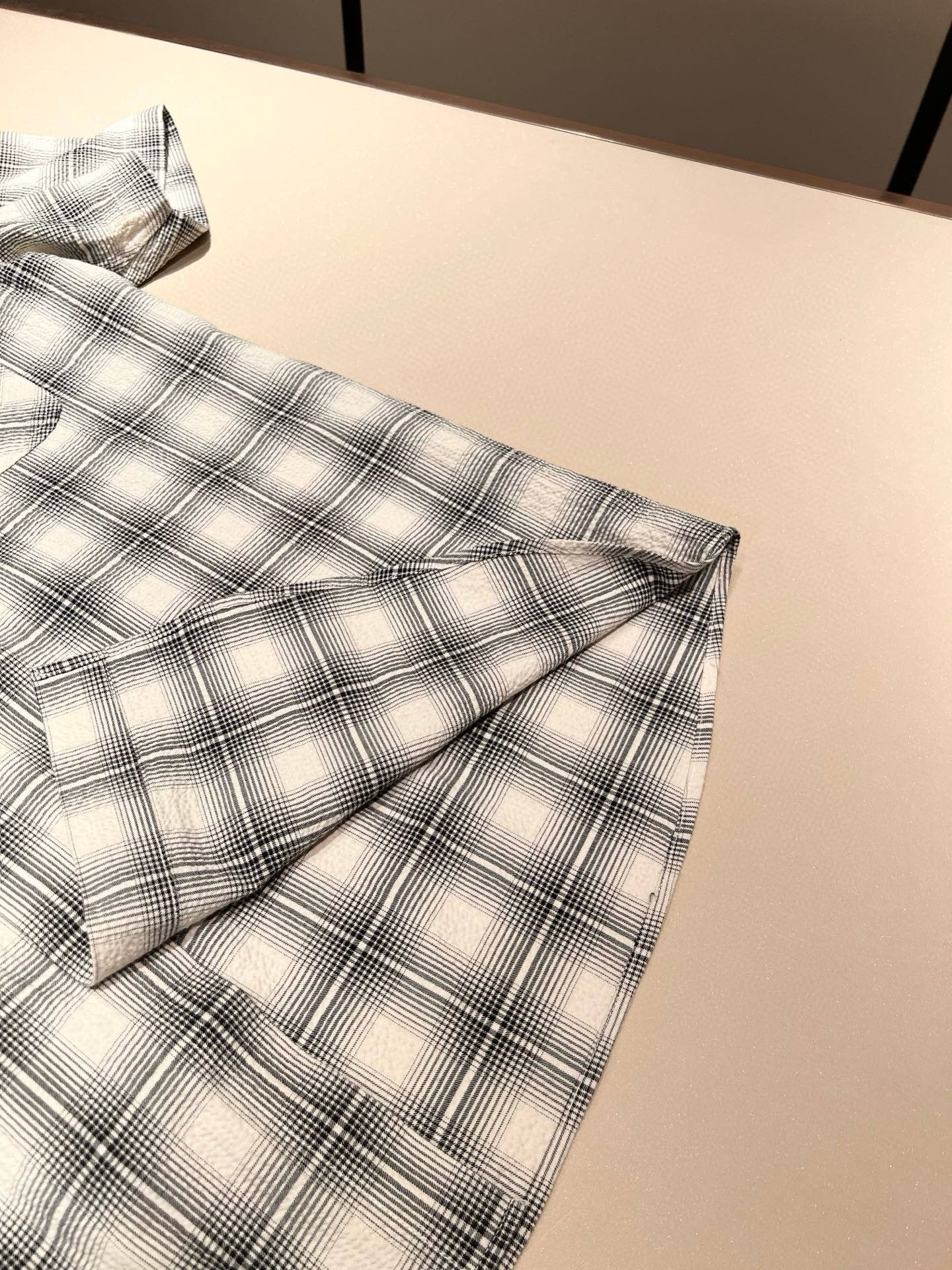 Louis Vuit*on 路易*登 2025春夏新款轻奢男女同款👫短袖帆布棉衬衣款，路易家族的新高端，