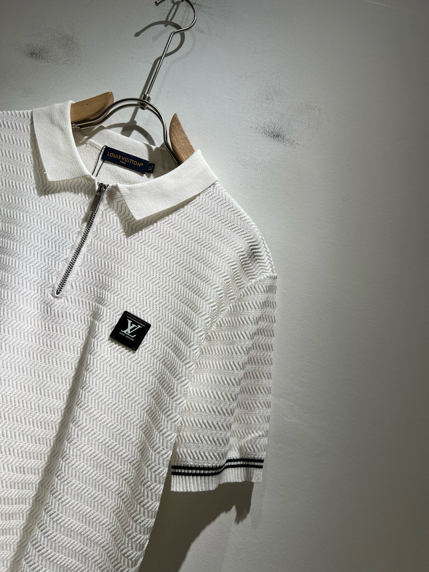 Louis Vuit*on 2025春夏路易家族轻奢翻领针织短袖！路易家族的新高端，细节品质永远的那么完