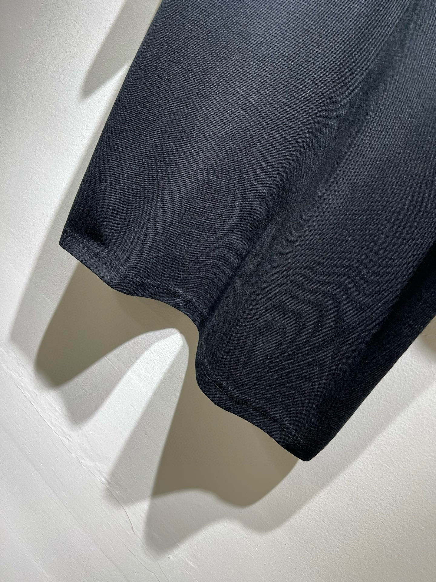 MON蒙**口2025春夏新款男士原单男士短袖POLO衫，贸易公司货，官网同步发售！此类型的基础单品是每