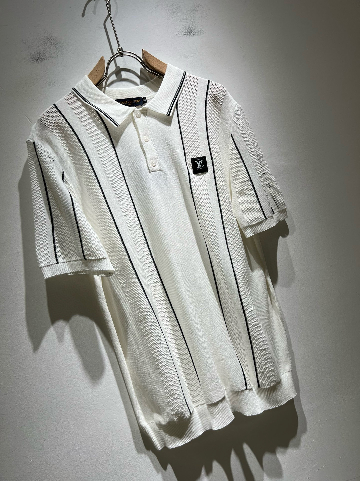 Louis Vuit*on 2025春夏路易家族轻奢翻领针织短袖！路易家族的新高端，细节品质永远的那么完