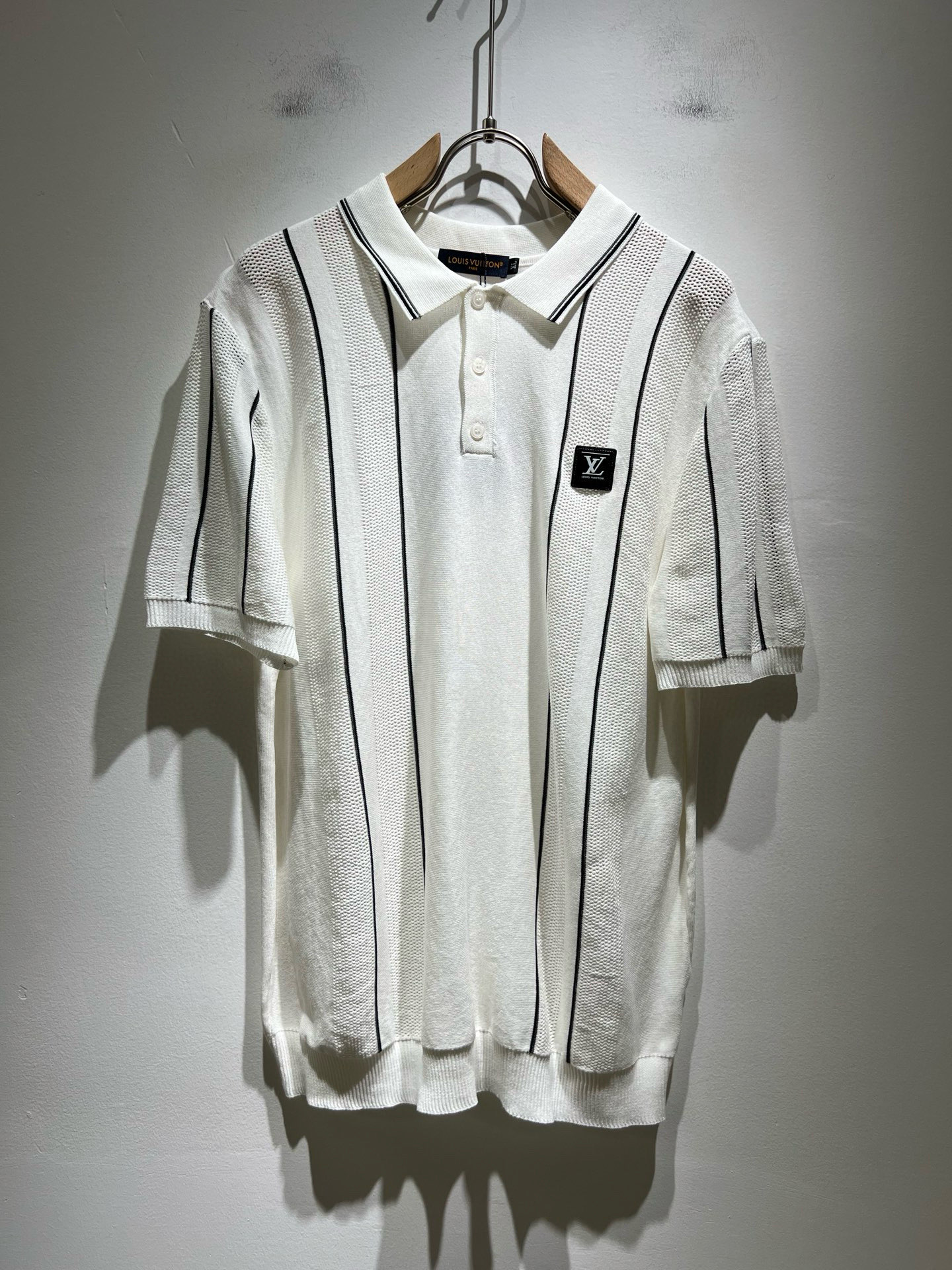 Louis Vuit*on 2025春夏路易家族轻奢翻领针织短袖！路易家族的新高端，细节品质永远的那么完