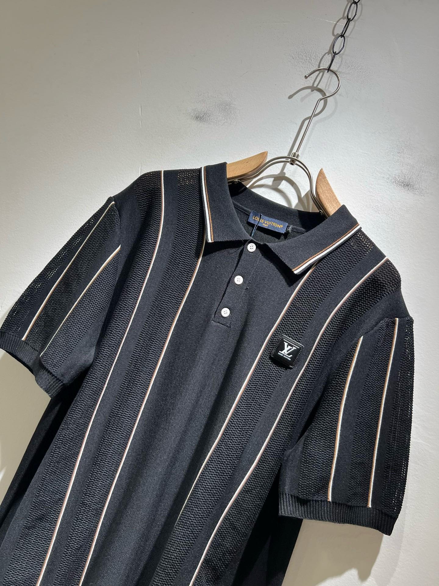 Louis Vuit*on 2025春夏路易家族轻奢翻领针织短袖！路易家族的新高端，细节品质永远的那么完