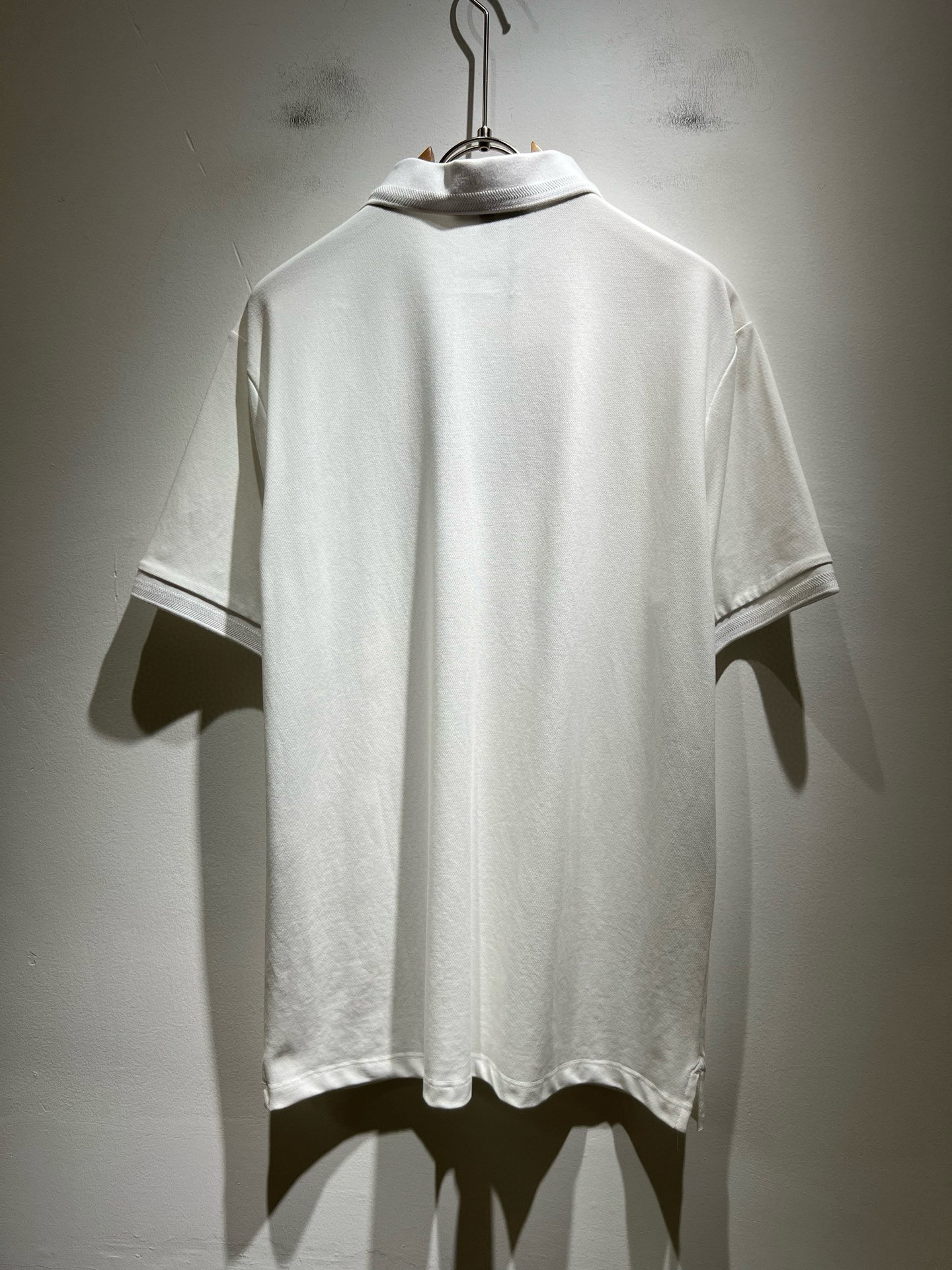 Bur*erry 巴*莉 2025春夏新款男士短袖Polo衫，品牌最新设计元素！既不单调也不复杂,恰到好