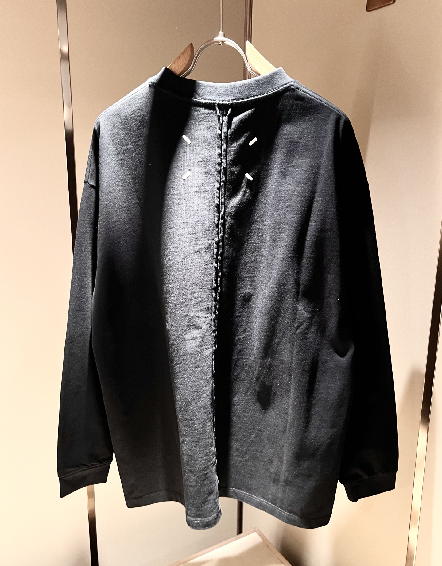 马吉拉 maison margiel 2025秋冬新款男女同款👫休闲卫衣，专柜同步发售！定制专属面料，胸