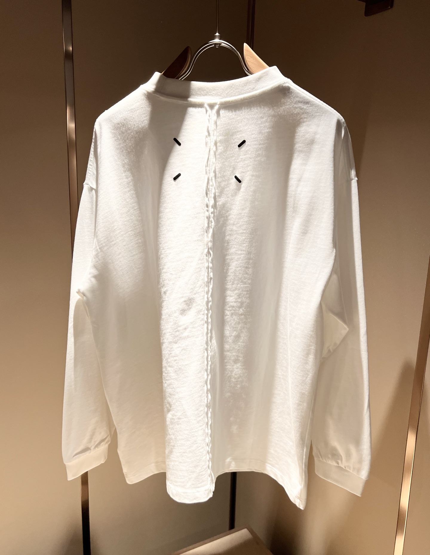 马吉拉 maison margiel 2025秋冬新款男女同款👫休闲卫衣，专柜同步发售！定制专属面料，胸