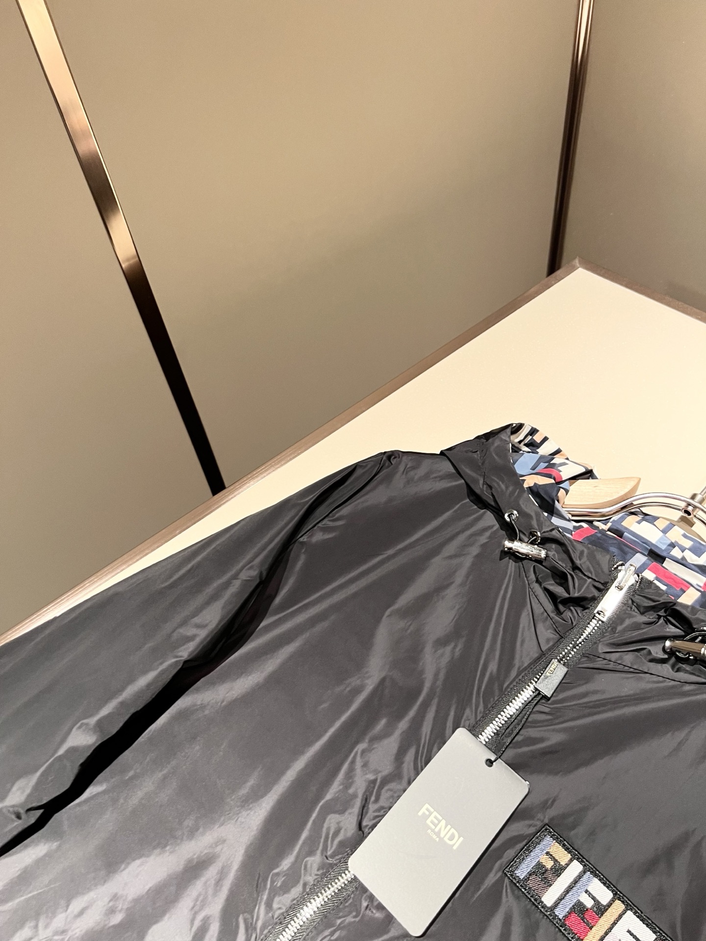 FEN*I 芬*迪 ⚠️双面夹克！2025春夏新款男士夹克外套，意大利原厂订单，FD家族人气单品，代表性