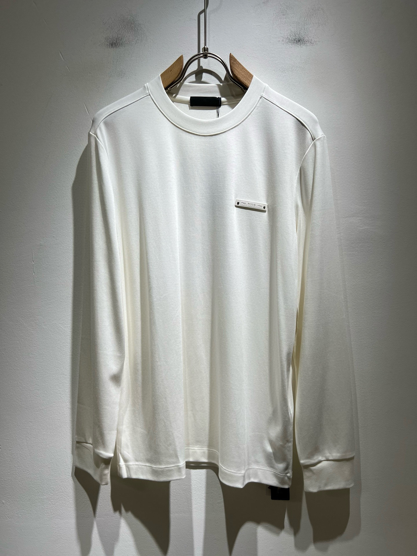 PRAD*A普*达2025秋冬新款男士长袖打底衫，最新款全网独家首上！！~既经典有时尚百搭，谁不爱啊，将