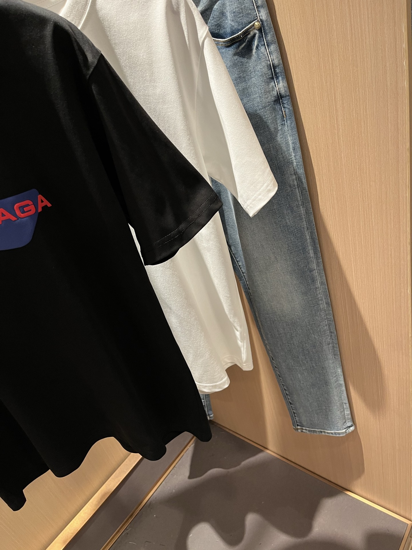 Her*mes爱*仕2025春夏新款男女同款👫短袖T恤，全新升级百搭基础款，低调奢华，品格之选！甄选优质