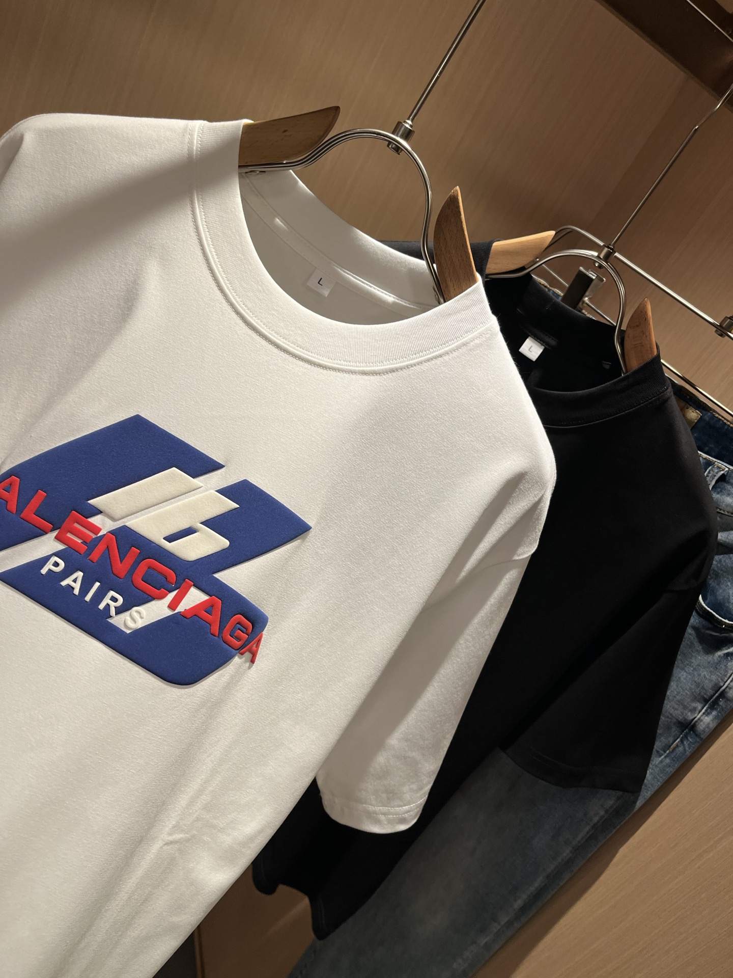 Her*mes爱*仕2025春夏新款男女同款👫短袖T恤，全新升级百搭基础款，低调奢华，品格之选！甄选优质