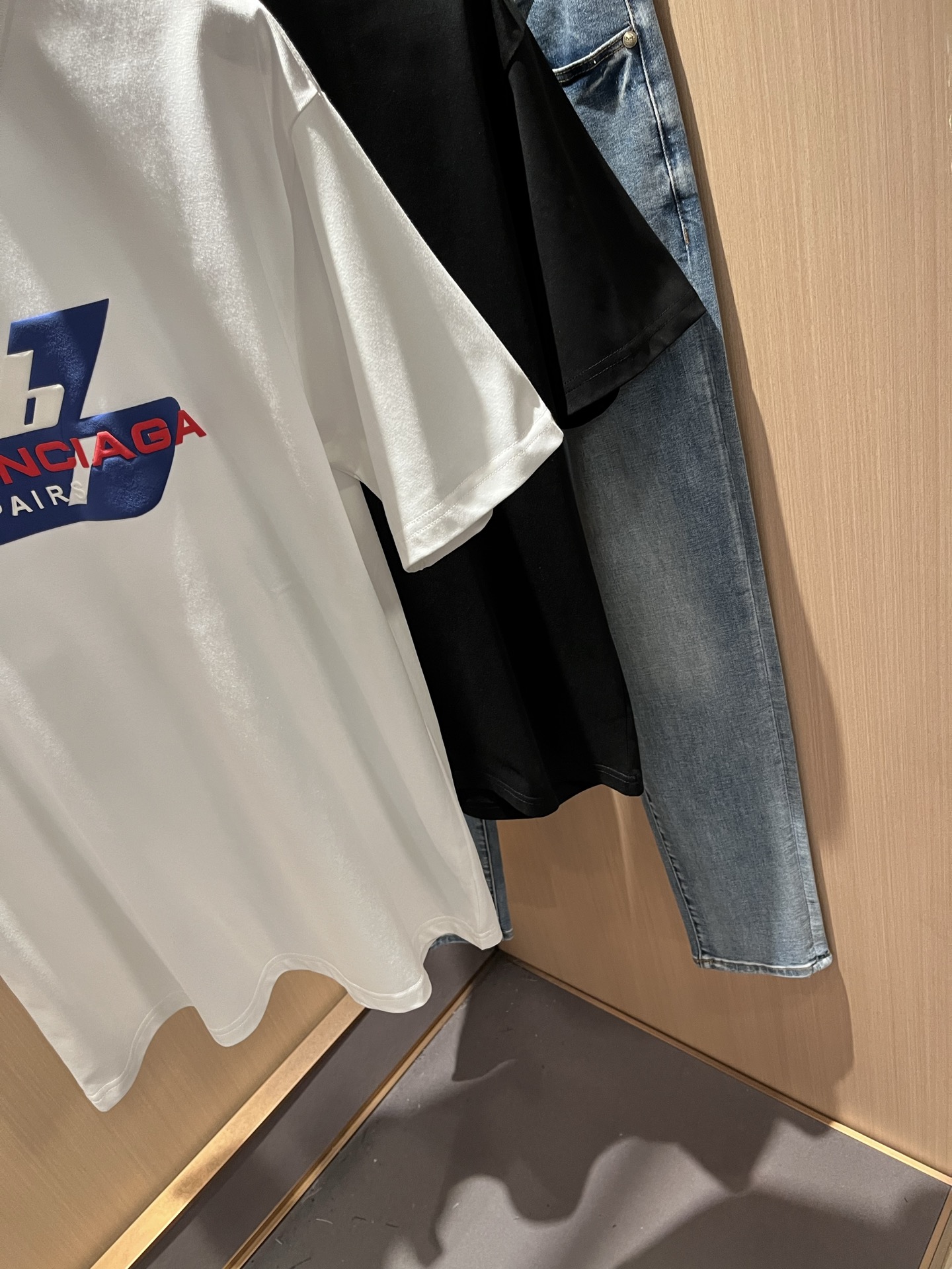 Her*mes爱*仕2025春夏新款男女同款👫短袖T恤，全新升级百搭基础款，低调奢华，品格之选！甄选优质